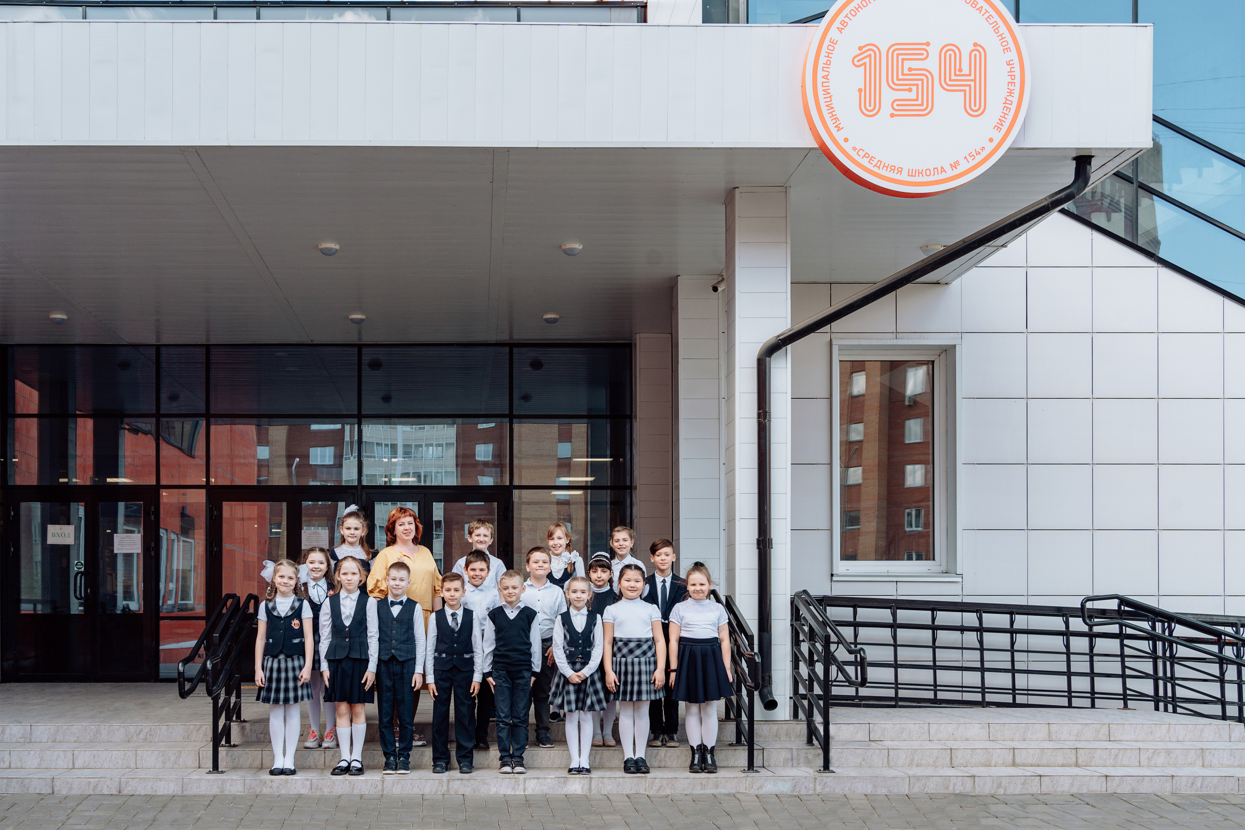 Альбомы в начальной школе. Детские выпускные альбомы в Красноярске