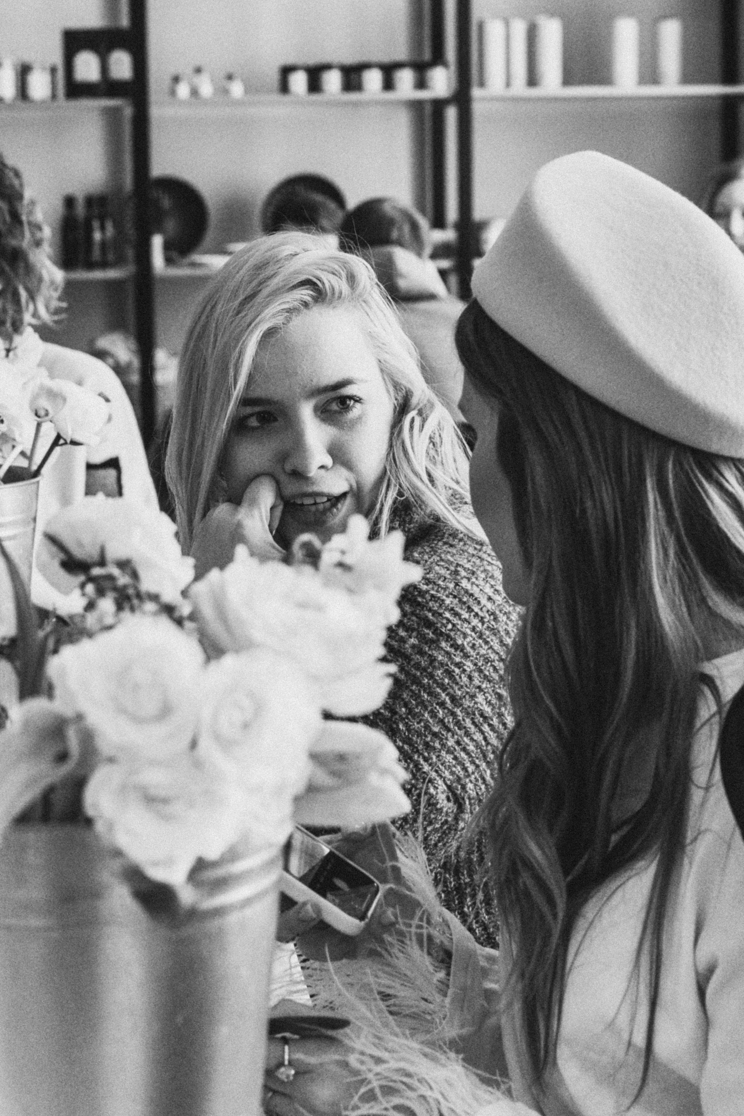 OCHEN' — цветочная встреча 14 февраля. Семейный и детский фотограф и видеограф в Москве, Серпухове и Тарусе Валерия Сорокина