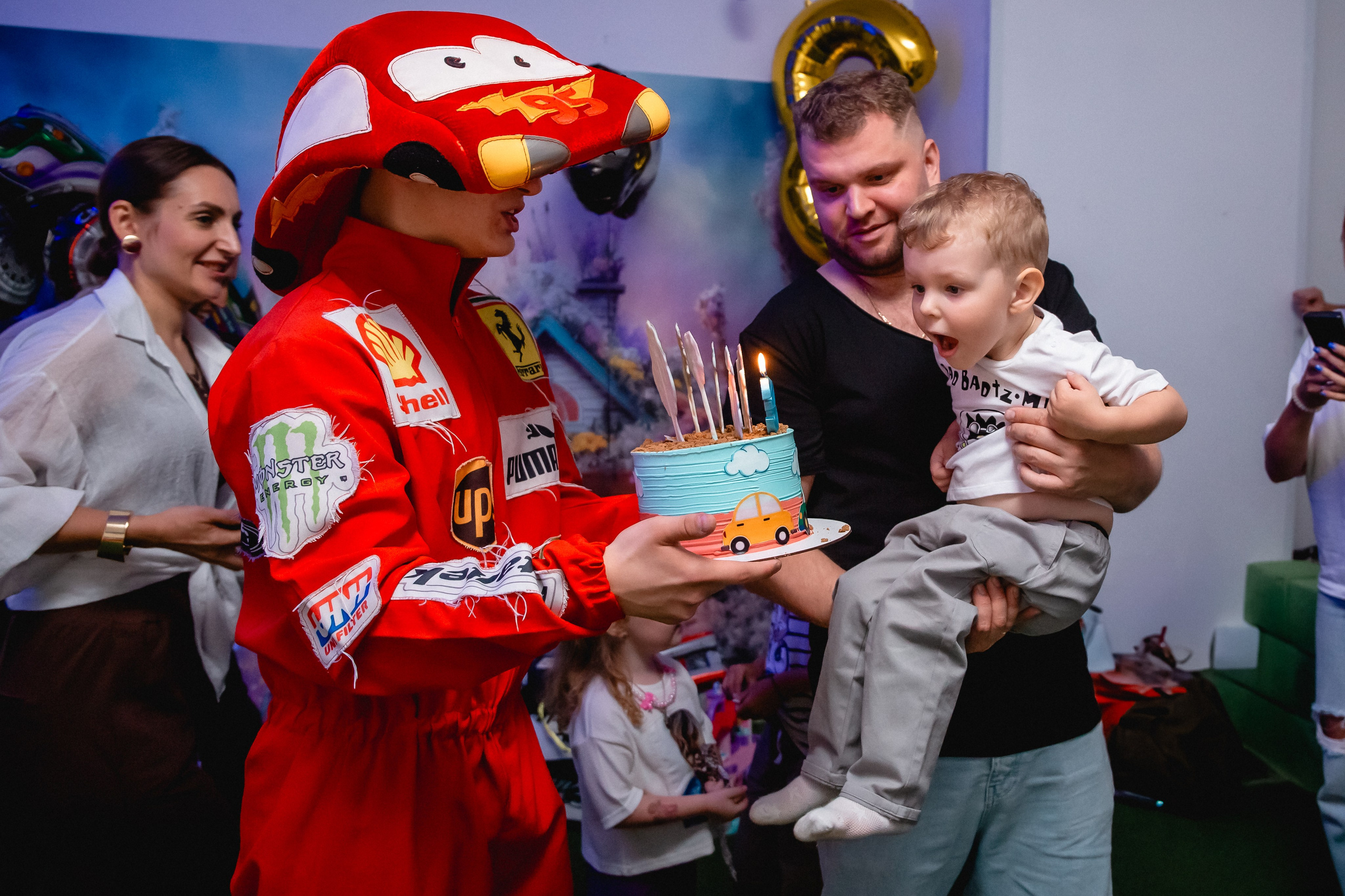 РЕПОРТАЖНАЯ детская. Фотограф крещений, семейный фотограф Приходько Ксения