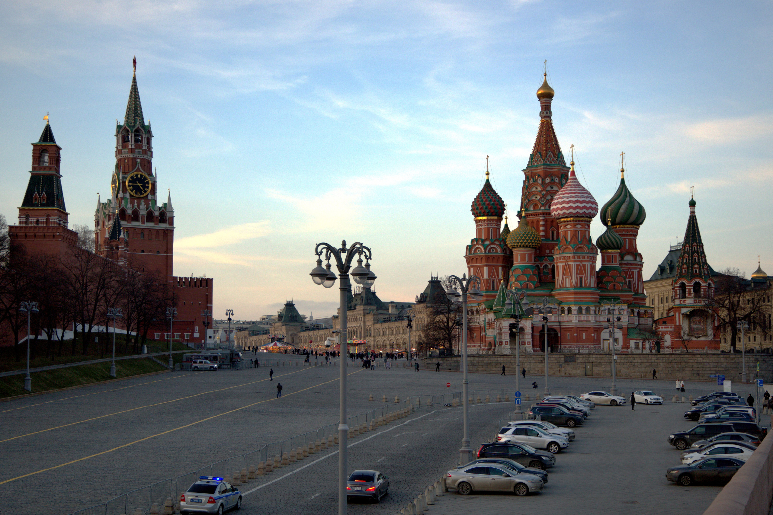 МОЙ ГОРОД. ФОТОГРАФ В МОСКВЕ СТАНИСЛАВ КОБЗЕВ