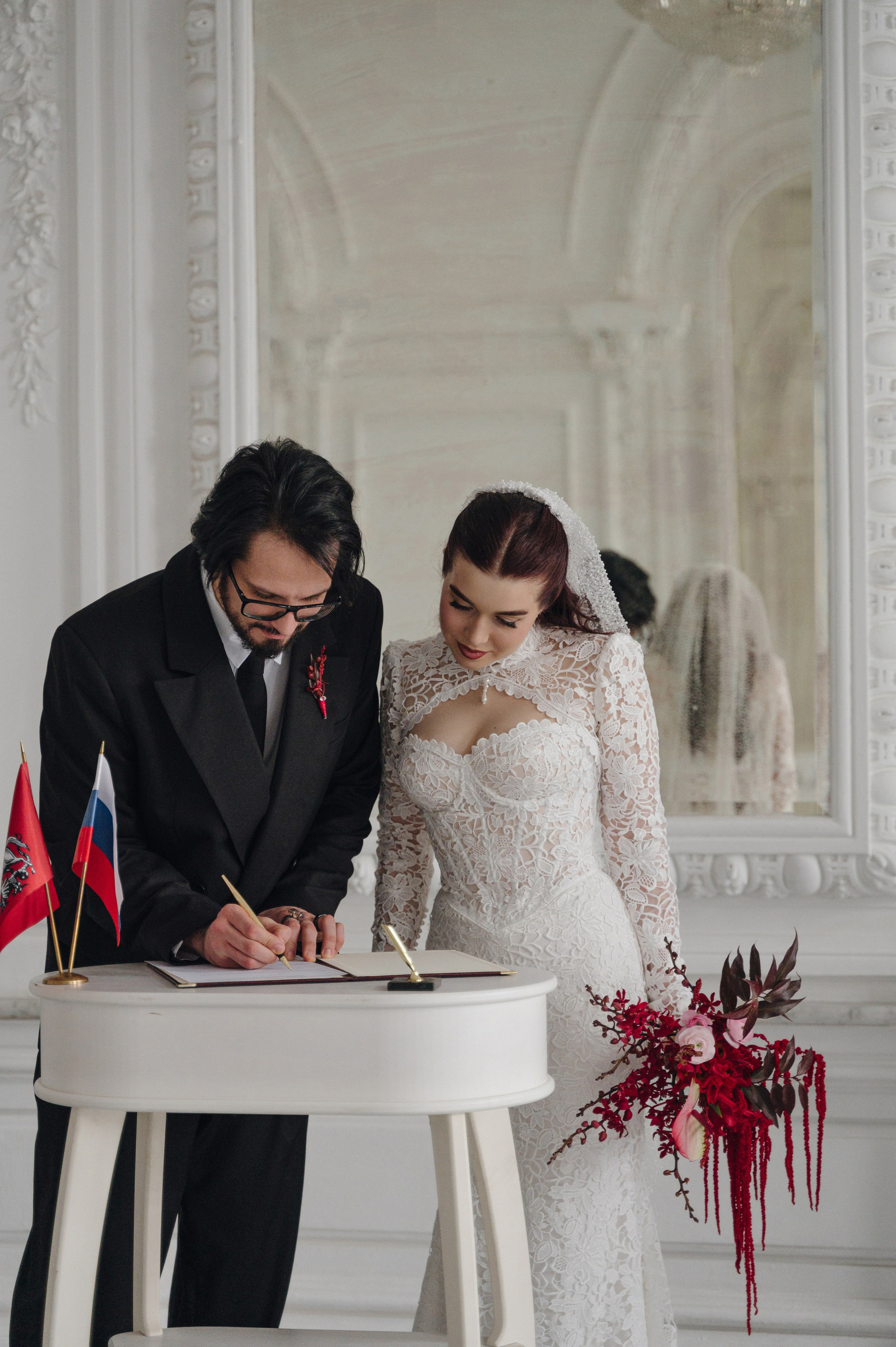 Денис и Анастасия. Метрополь и Особняк Спиридонова. Свадебный фотограф Москва и Санкт-Петербург. Анастасия Чудина