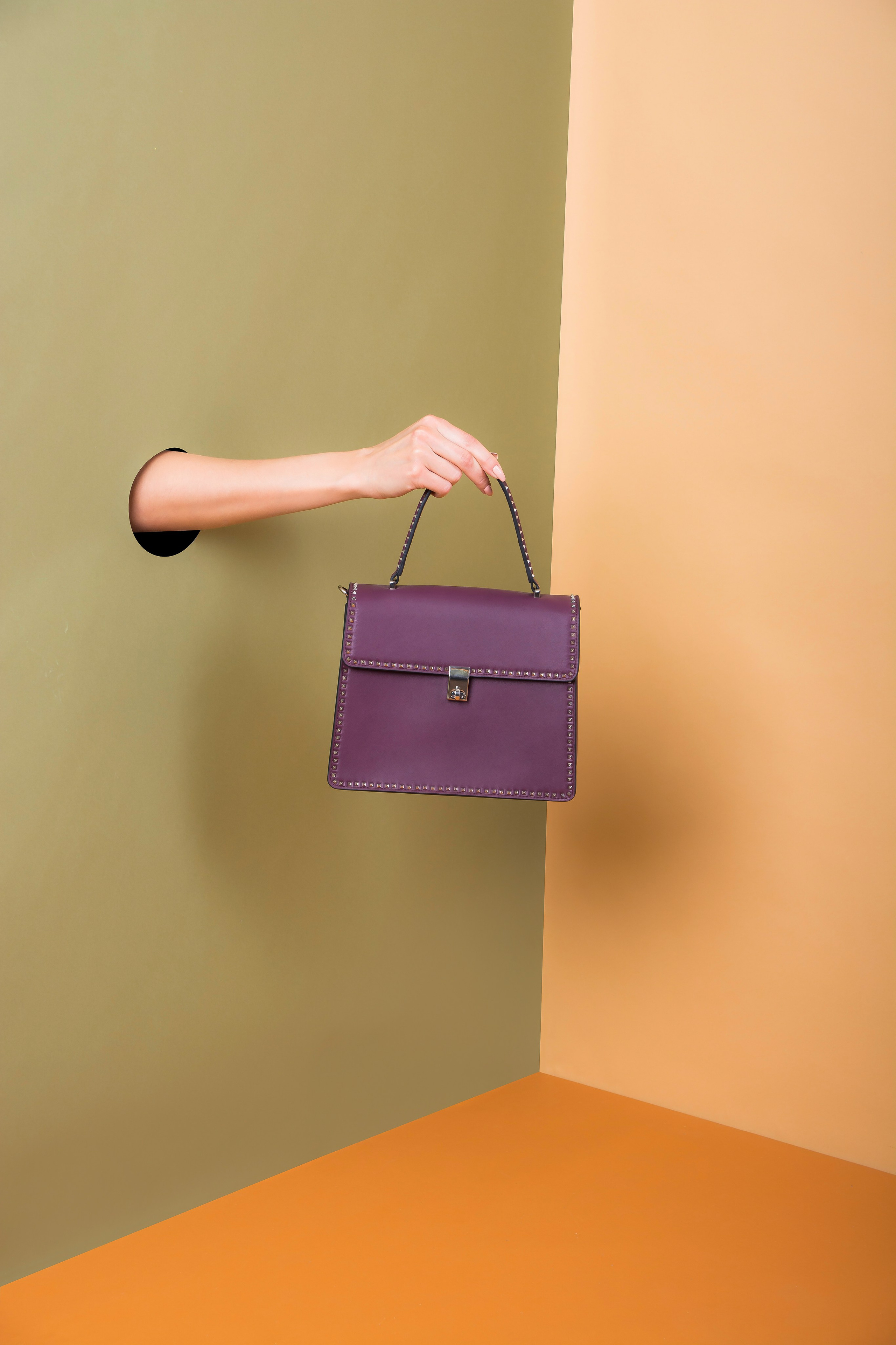 Выездное. Предметный фотограф Артём Йома