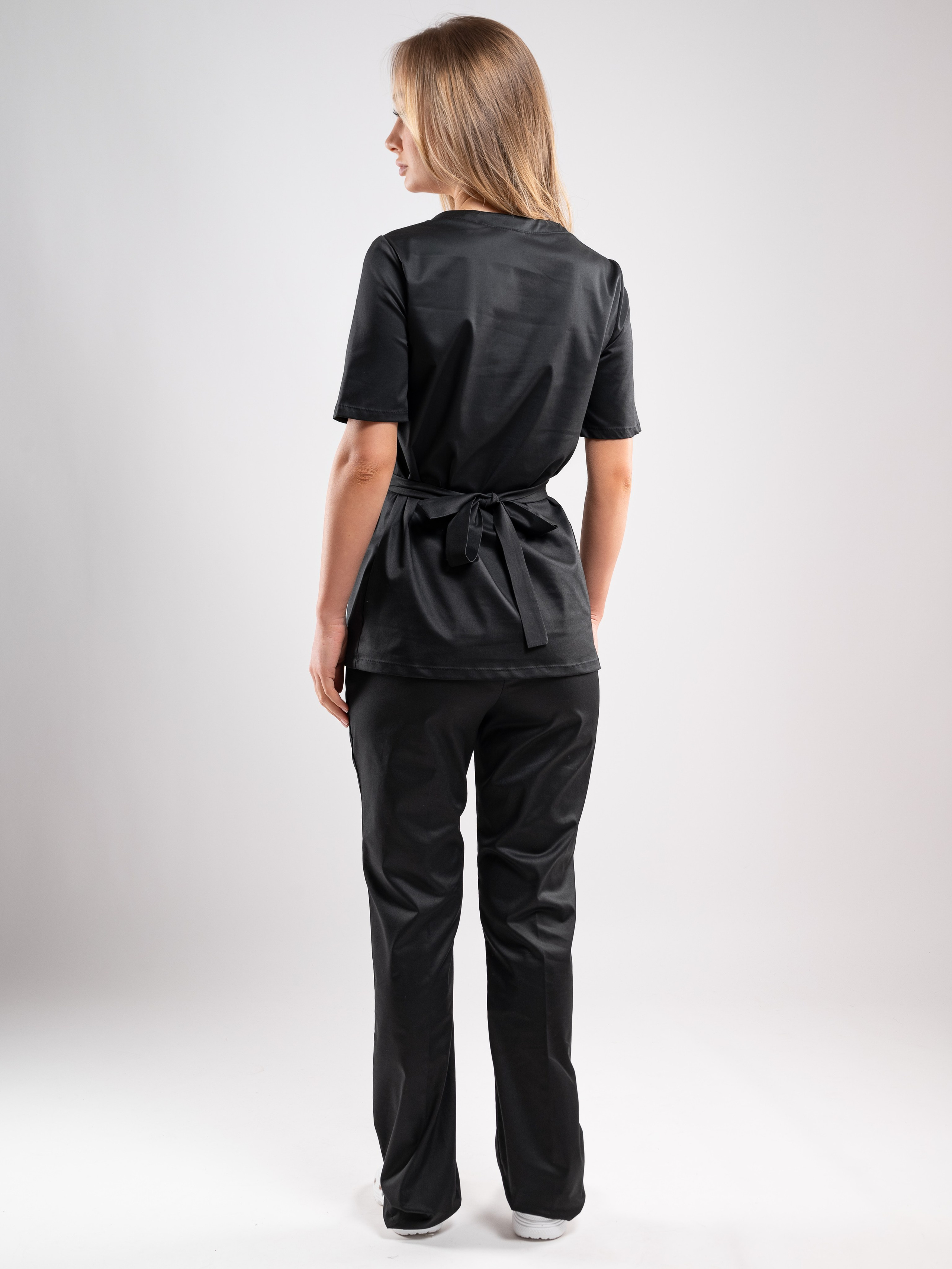 Медицинские костюмы. Предметный фотограф, фото для маркетплейсов Пятигорск, КМВ