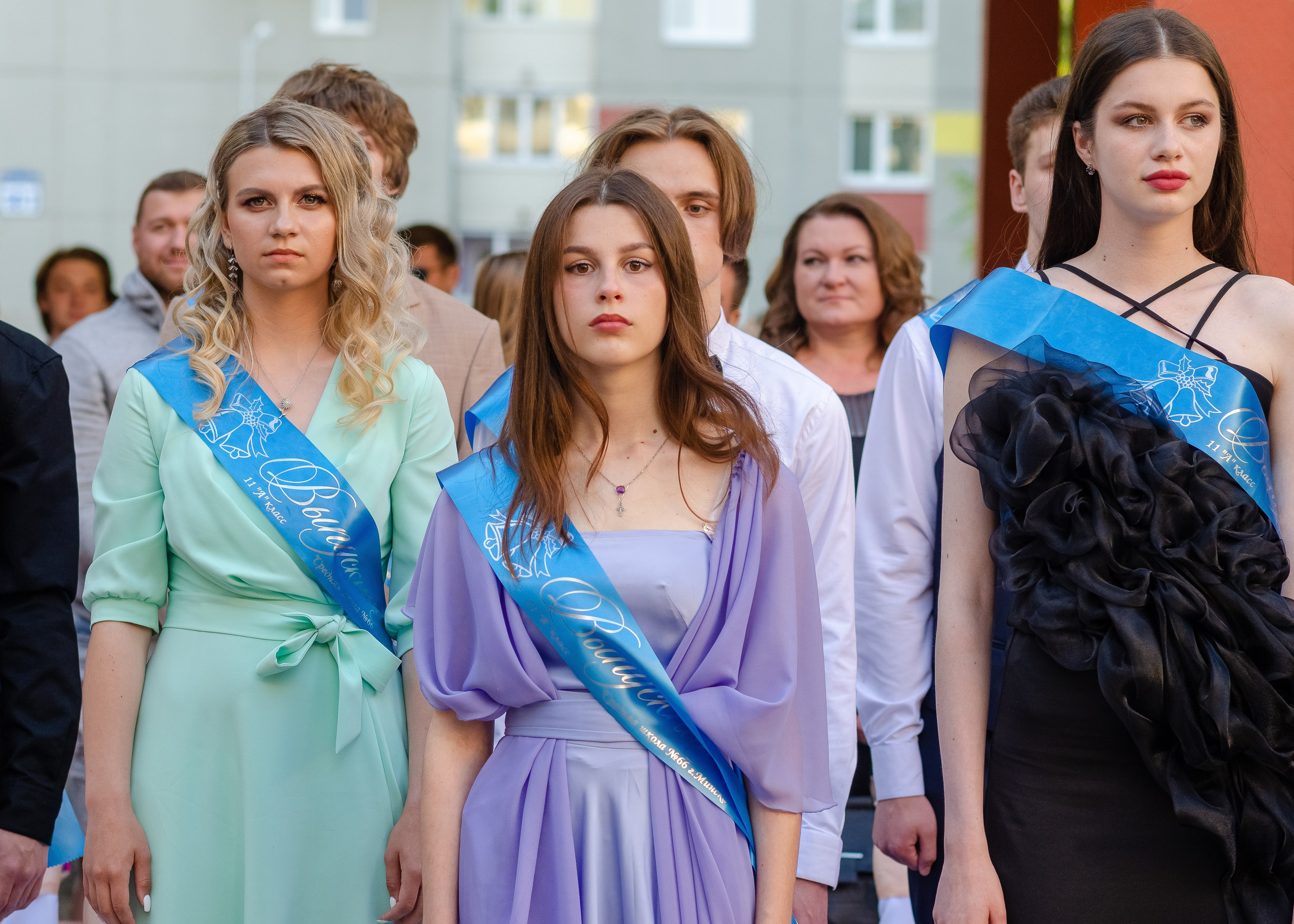 Выпускной 11 класс. Семейный фотограф на выписку из роддома и крещение Минск Настя Гришук