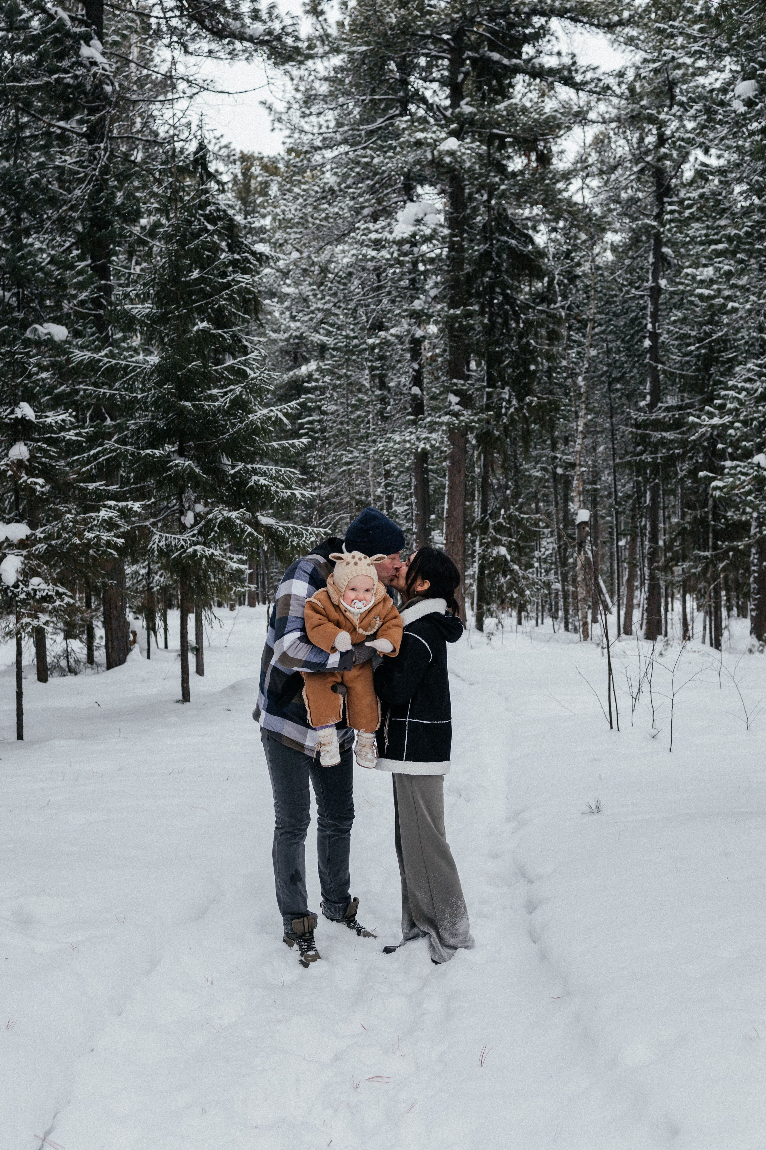 Алексей Альбина и Амилина. Семейный фотограф Нижневартовск Тюмень Ефимова Ирина