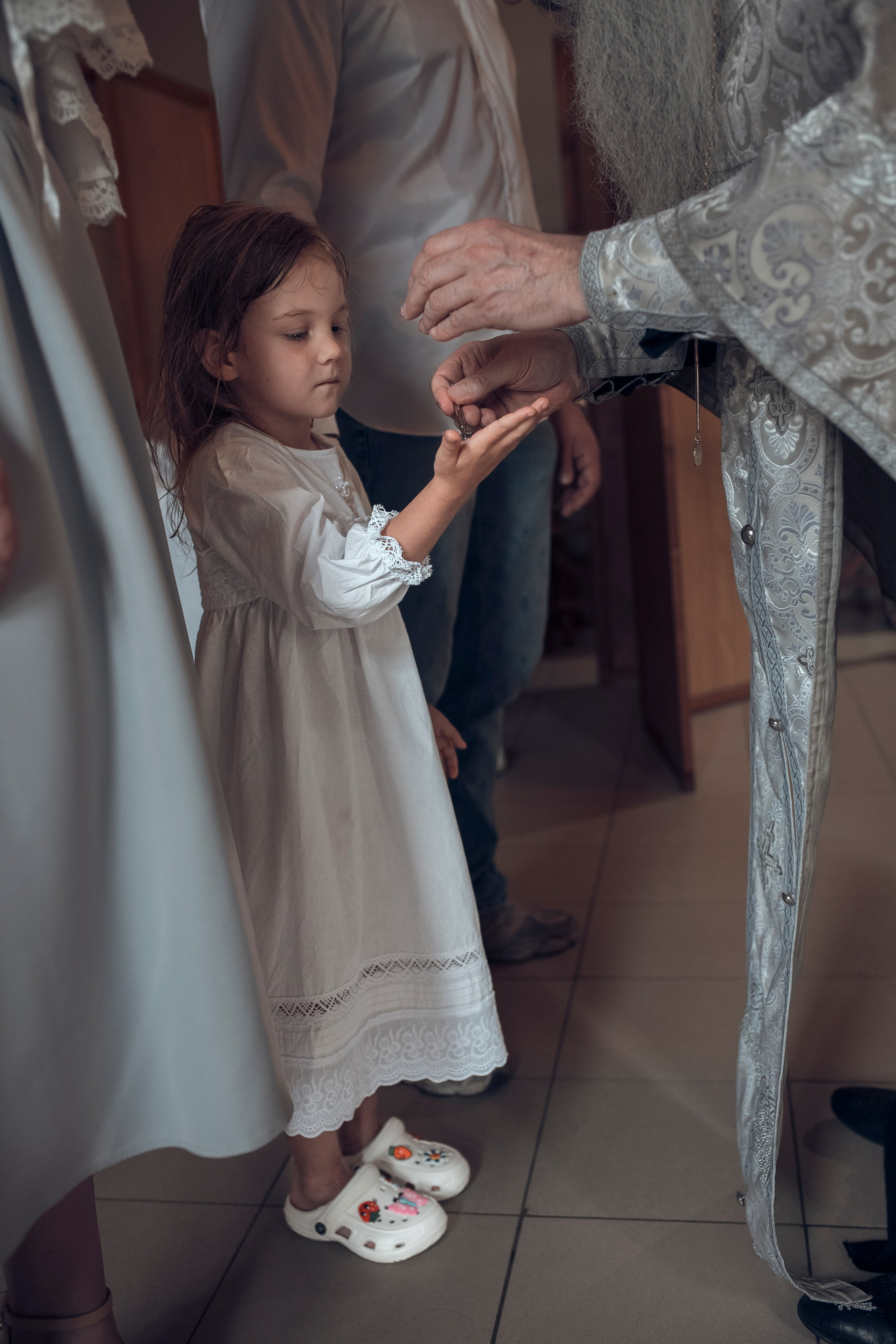 Стоимость таинства крещения. Семейный и детский фотограф в Москве в ЮАО Царицыно Алёна Асташкина