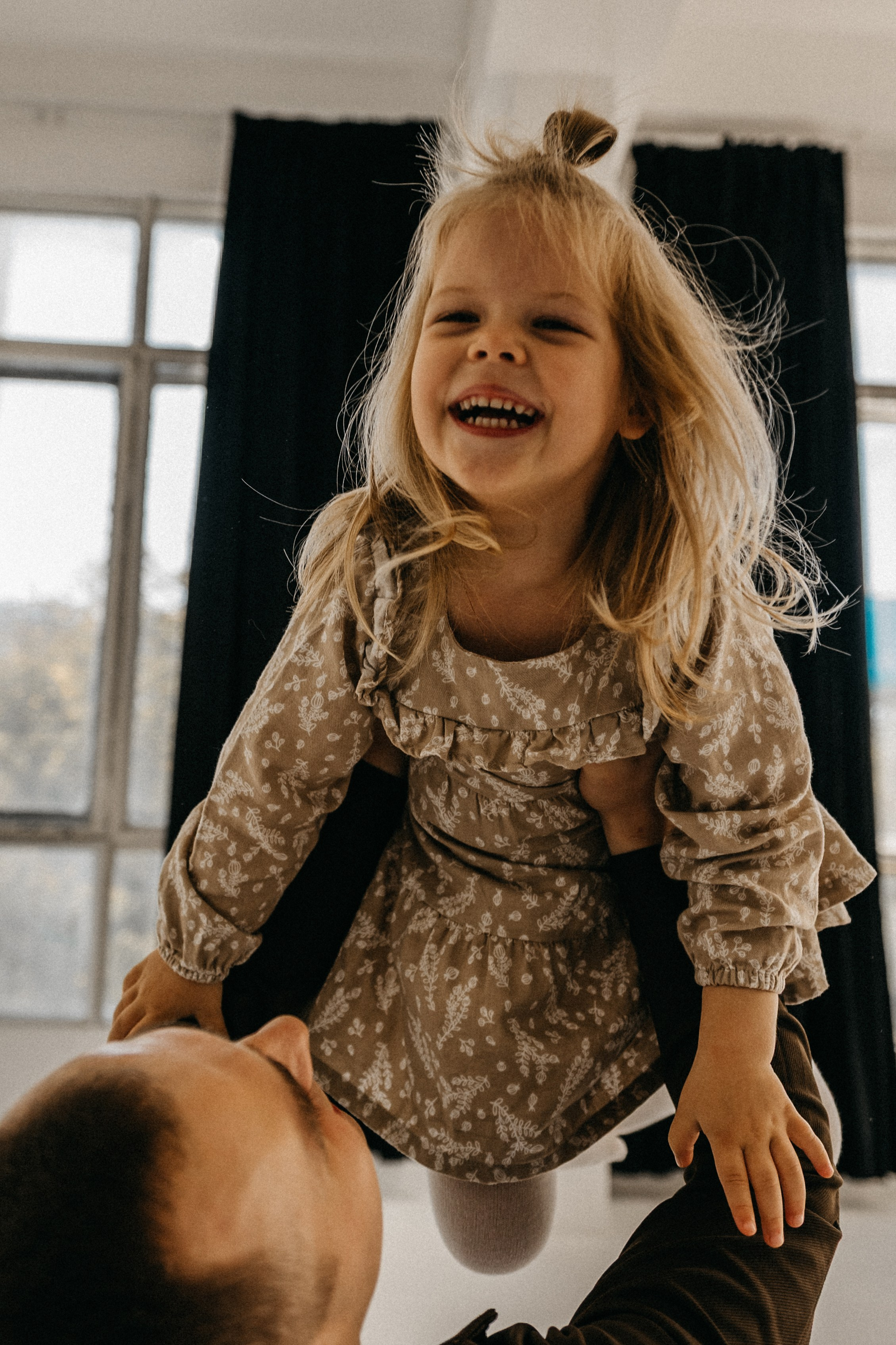 Евгения, Василиса и Михаил. Гаврилова Настя семейный фотограф lifestyle в Москве