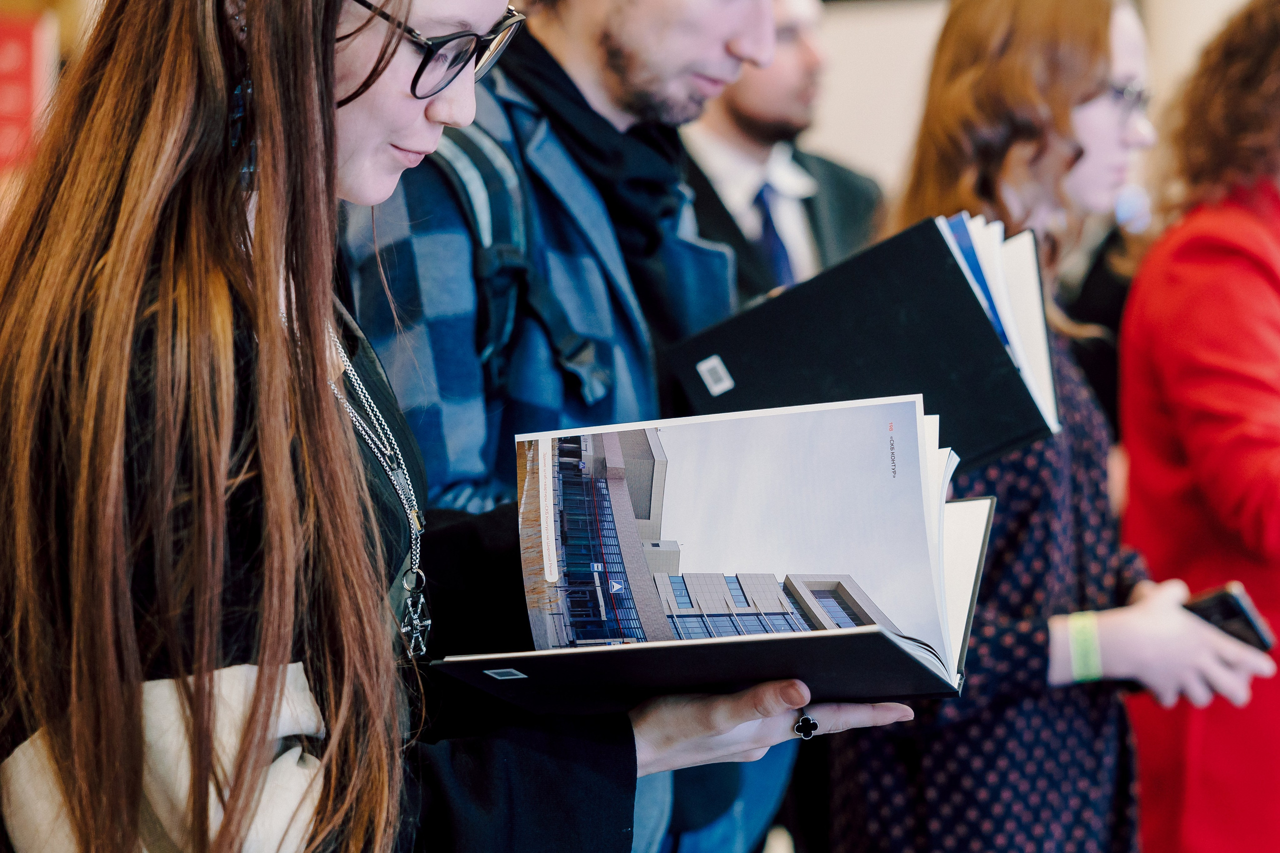 СКБ Контур — Форум будущего — Деловая программа. Лёшка Варзегов — фотограф