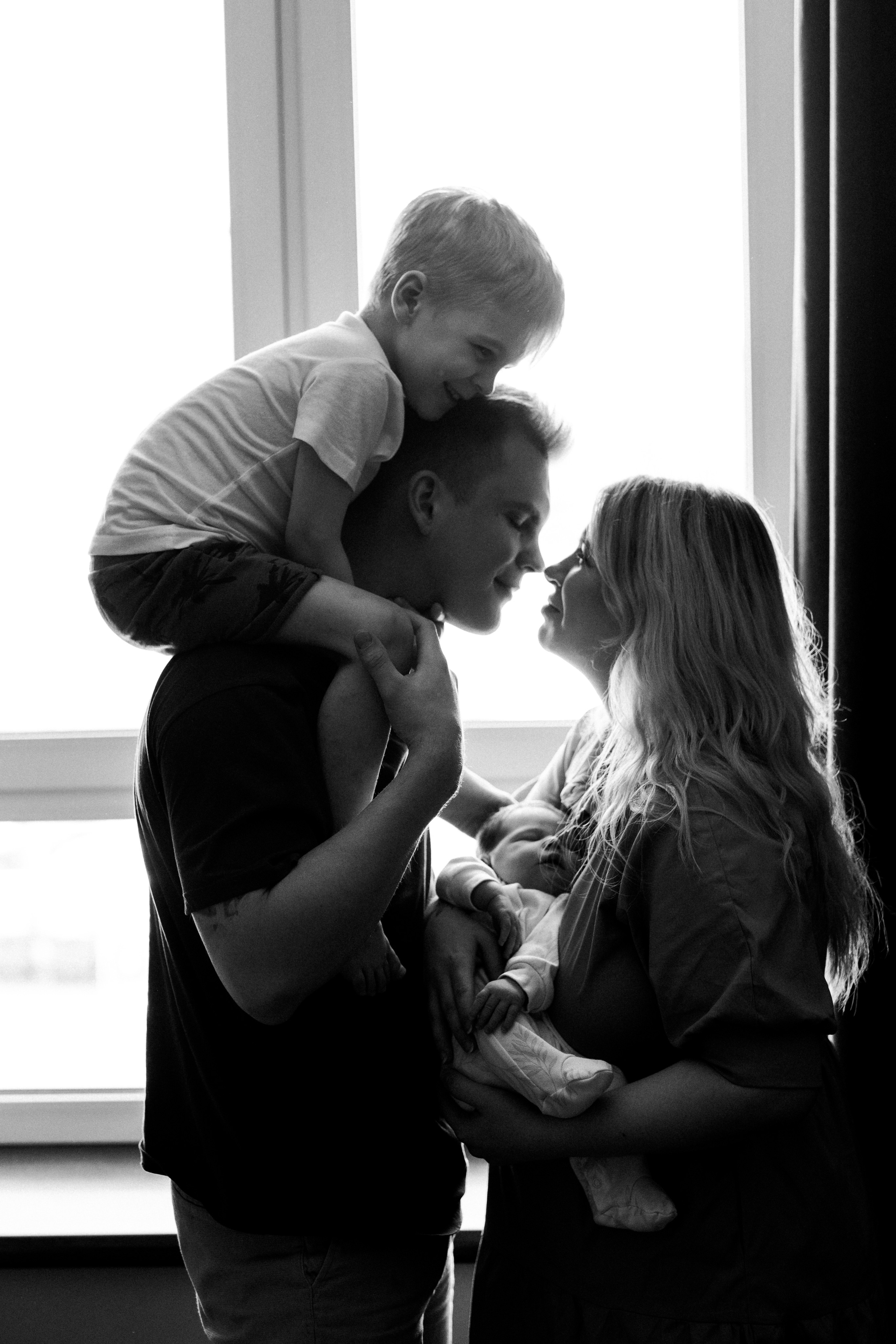 Катя, Коля и мамапапа