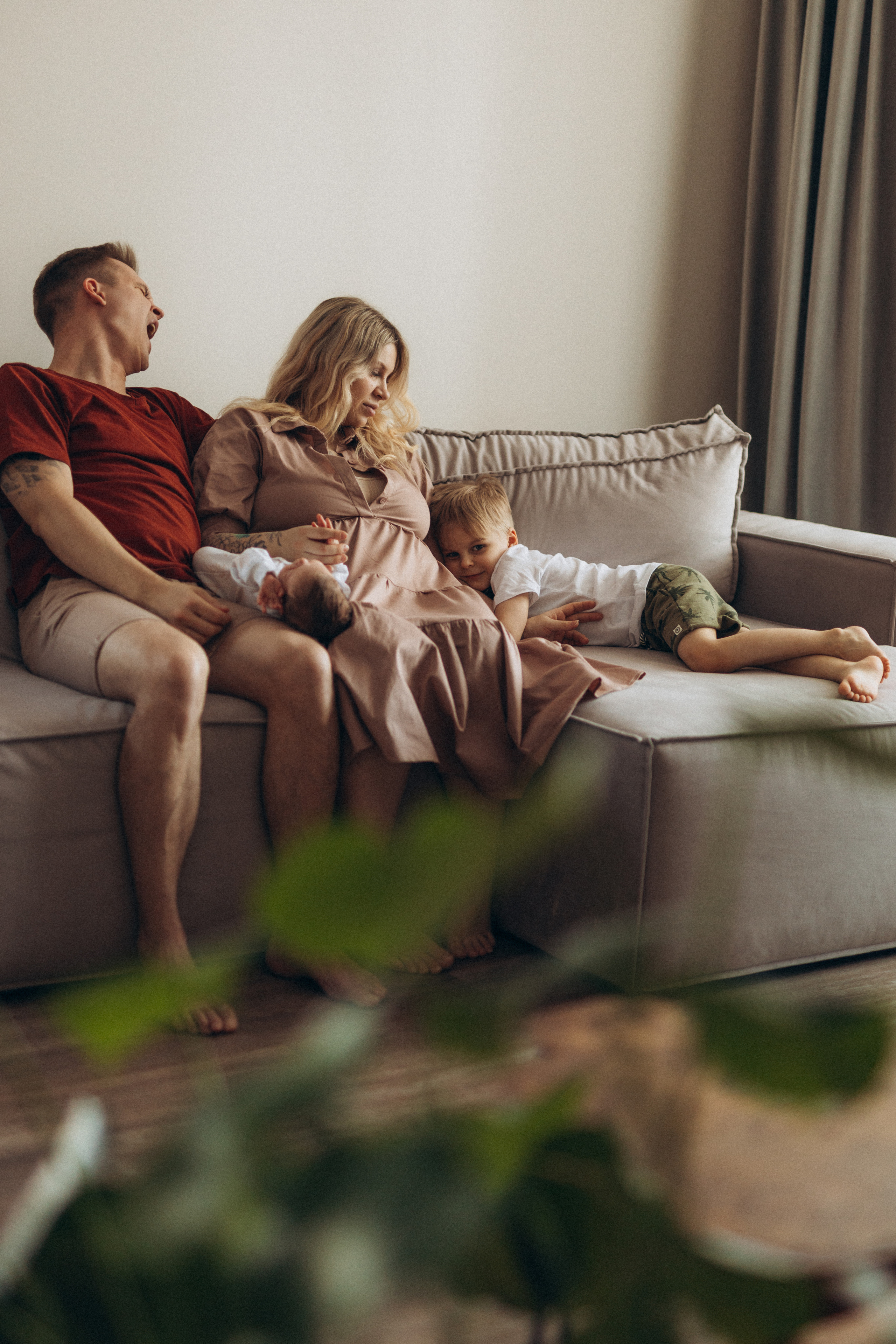 Катя, Коля и мамапапа