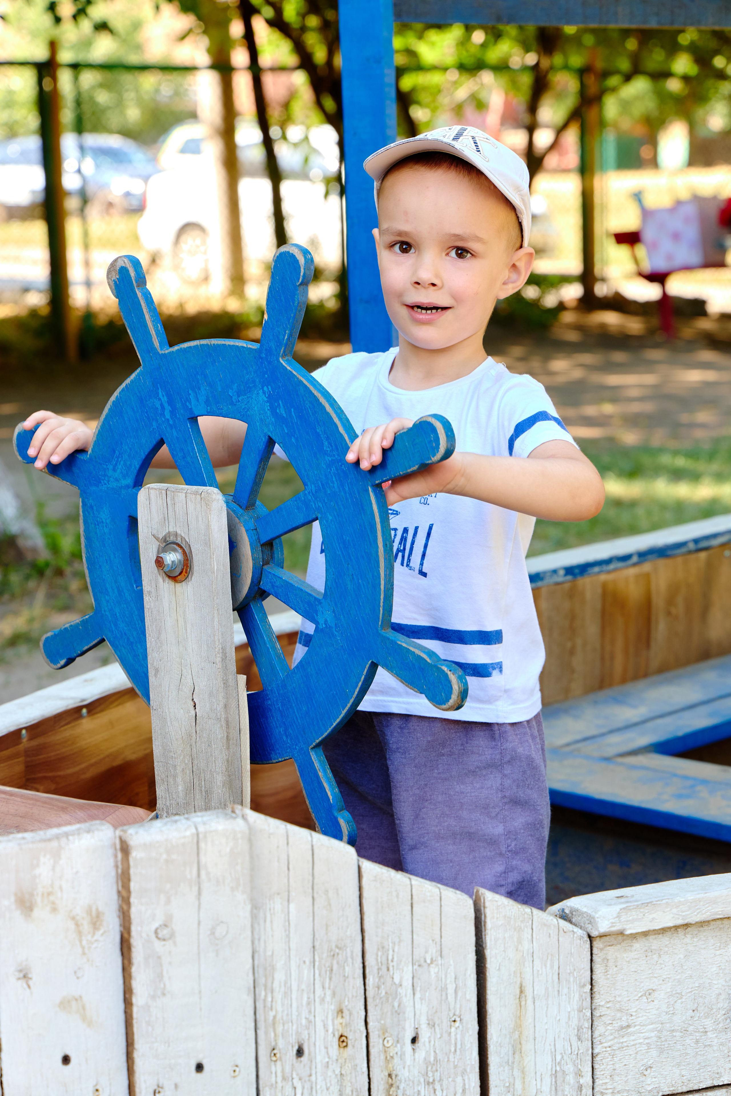 Пример летней съёмки в детском саду № 92 младшая группа Ромашки. Фотограф Выпускные альбомы Таганрог Сергей Коробченко