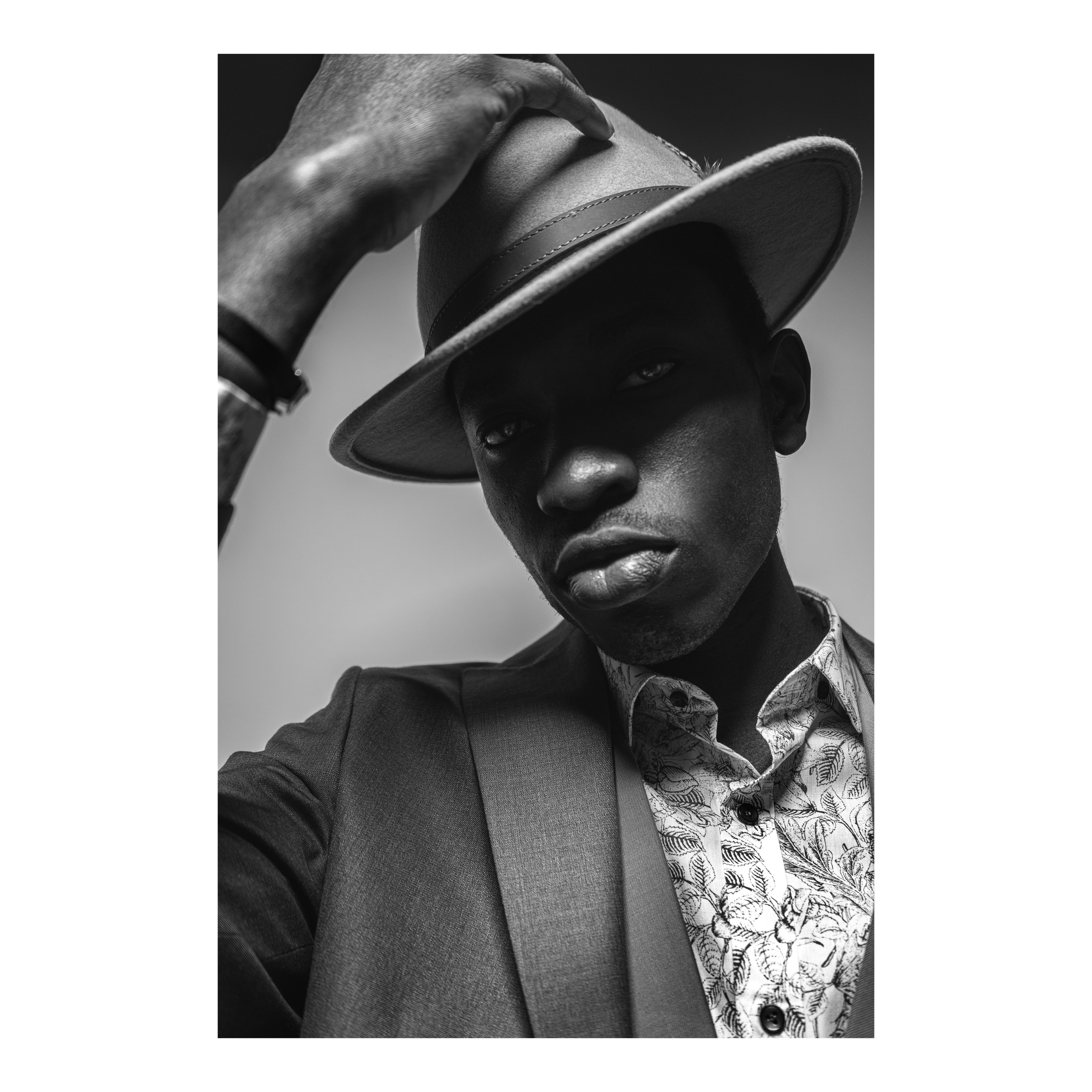 "Acting Portfolio" for aspiring film actors from a professional photographer in the film industry. Dubai, Moscow. Portrait photographer Moscow, UAE, Oleg Koshmarov