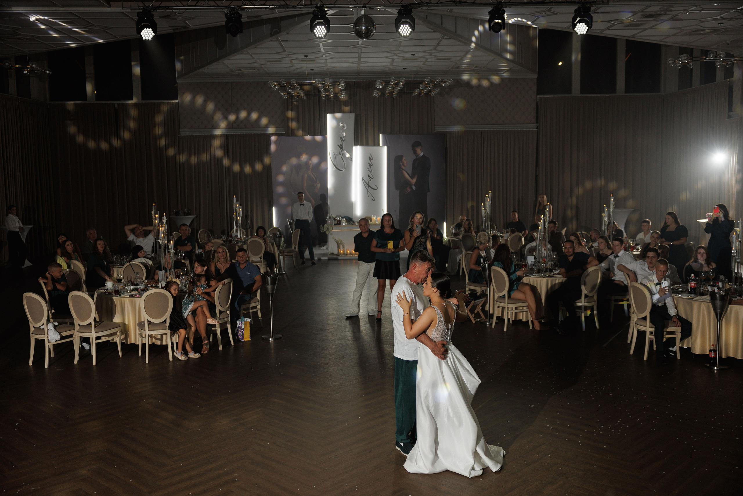 Алёна и Сергей Kedr Hall. Свадебный и семейный фотограф  во Владивостоке Ольга Украинец