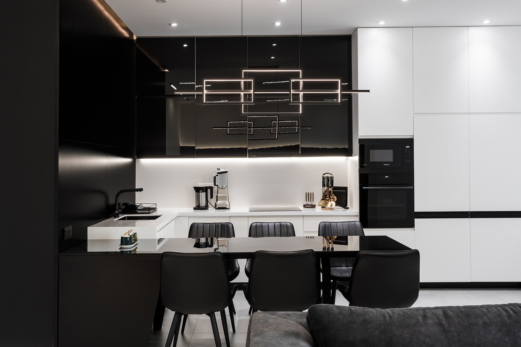 Централ Авеню. Репортажный фотограф в Алмате Чумаков Георгий