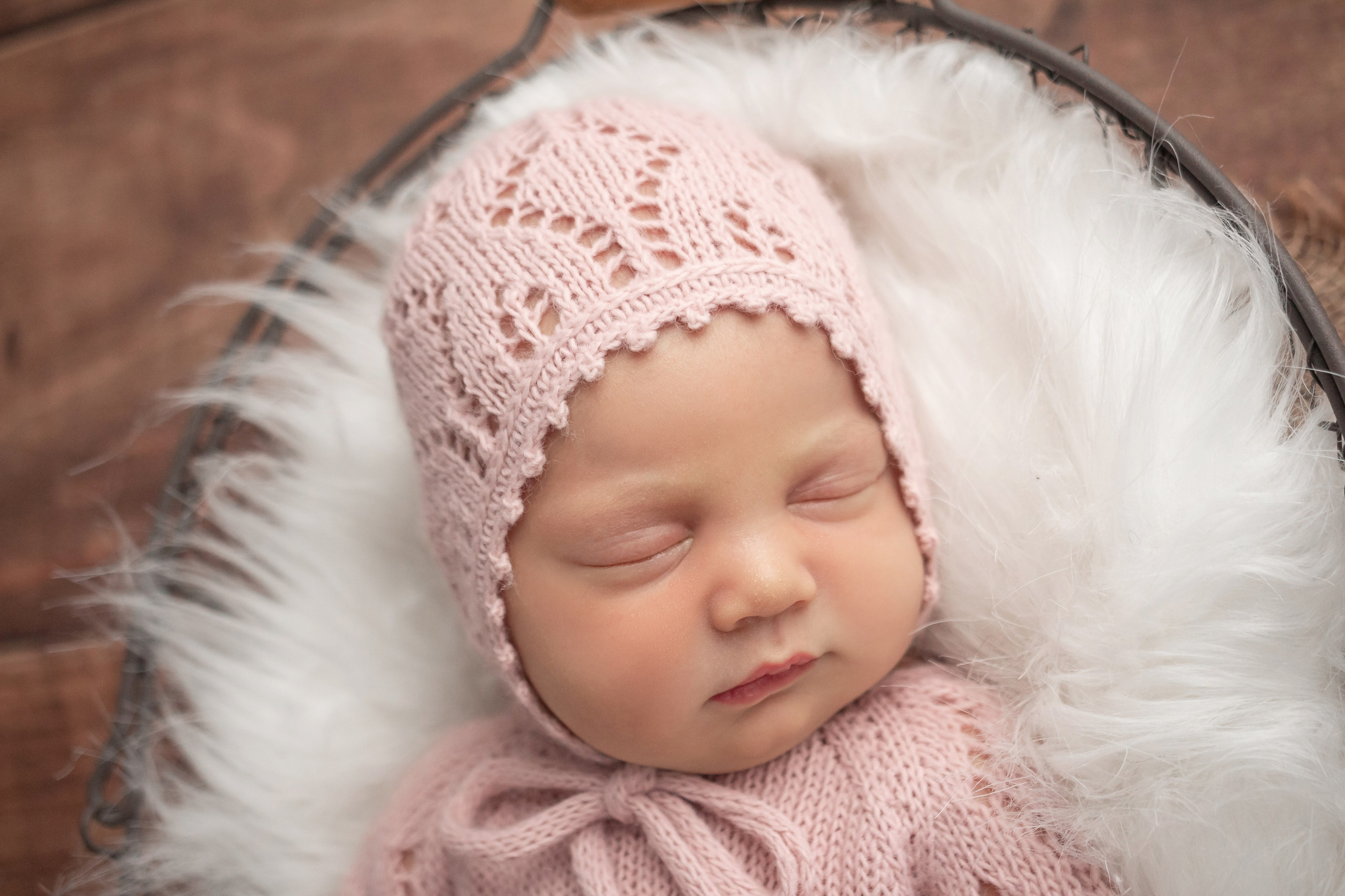 Классический стиль newborn. Фотограф новорождённых Анапа Елена Кушнарь