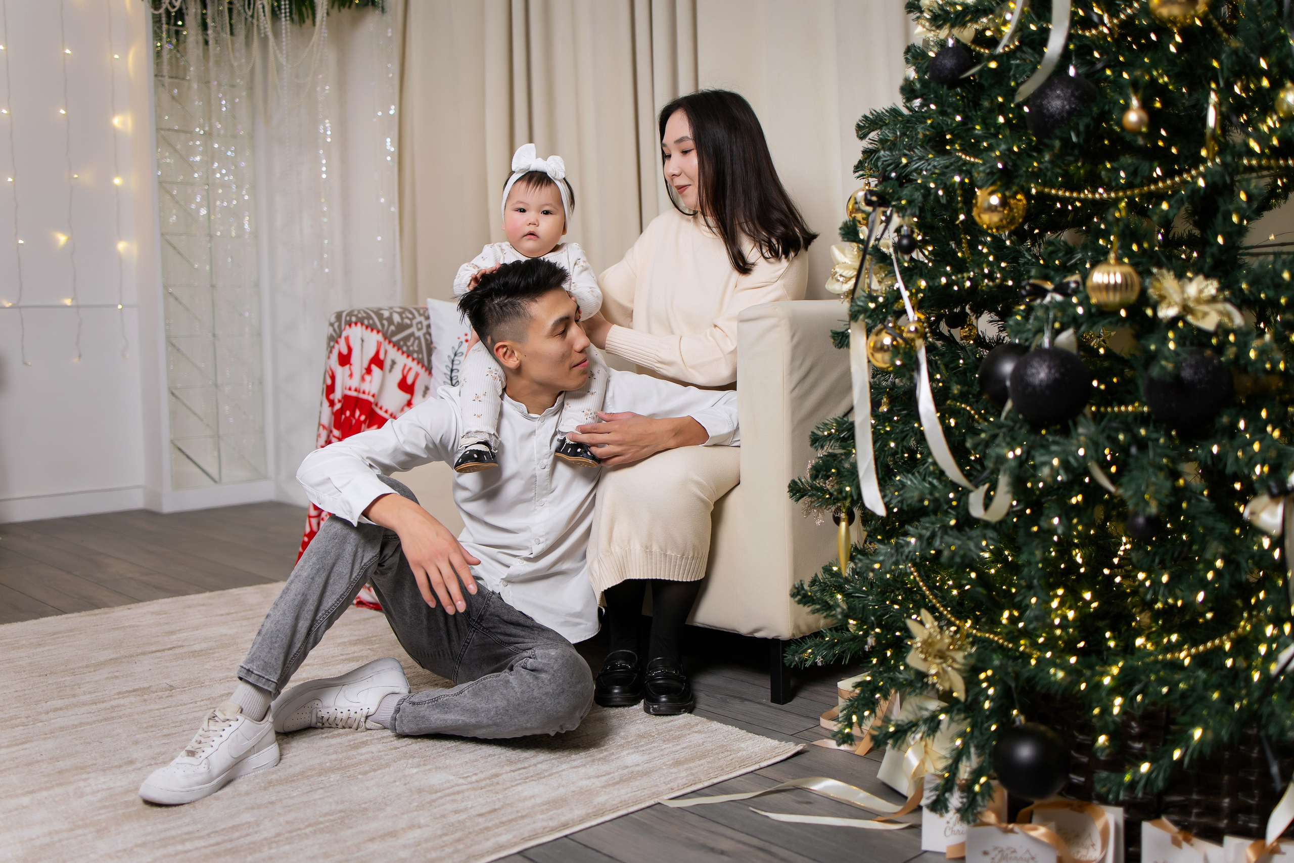 Ваши фотографии. Интерьерная фотостудия Background в Омске