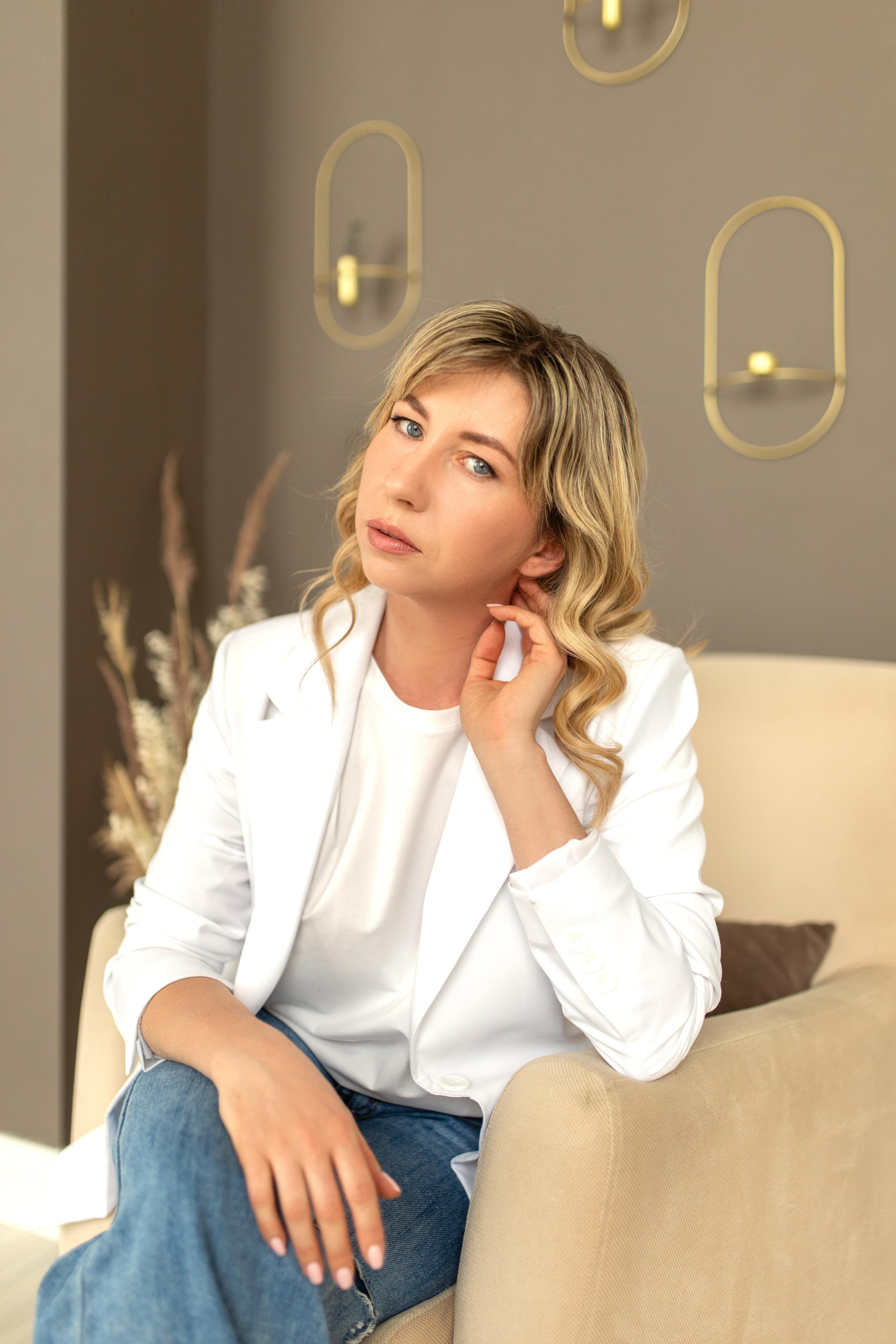 Астролог Надина. ЖЕНСКИЙ ФОТОГРАФ МОСКВА СВЕТЛАНА КУРД