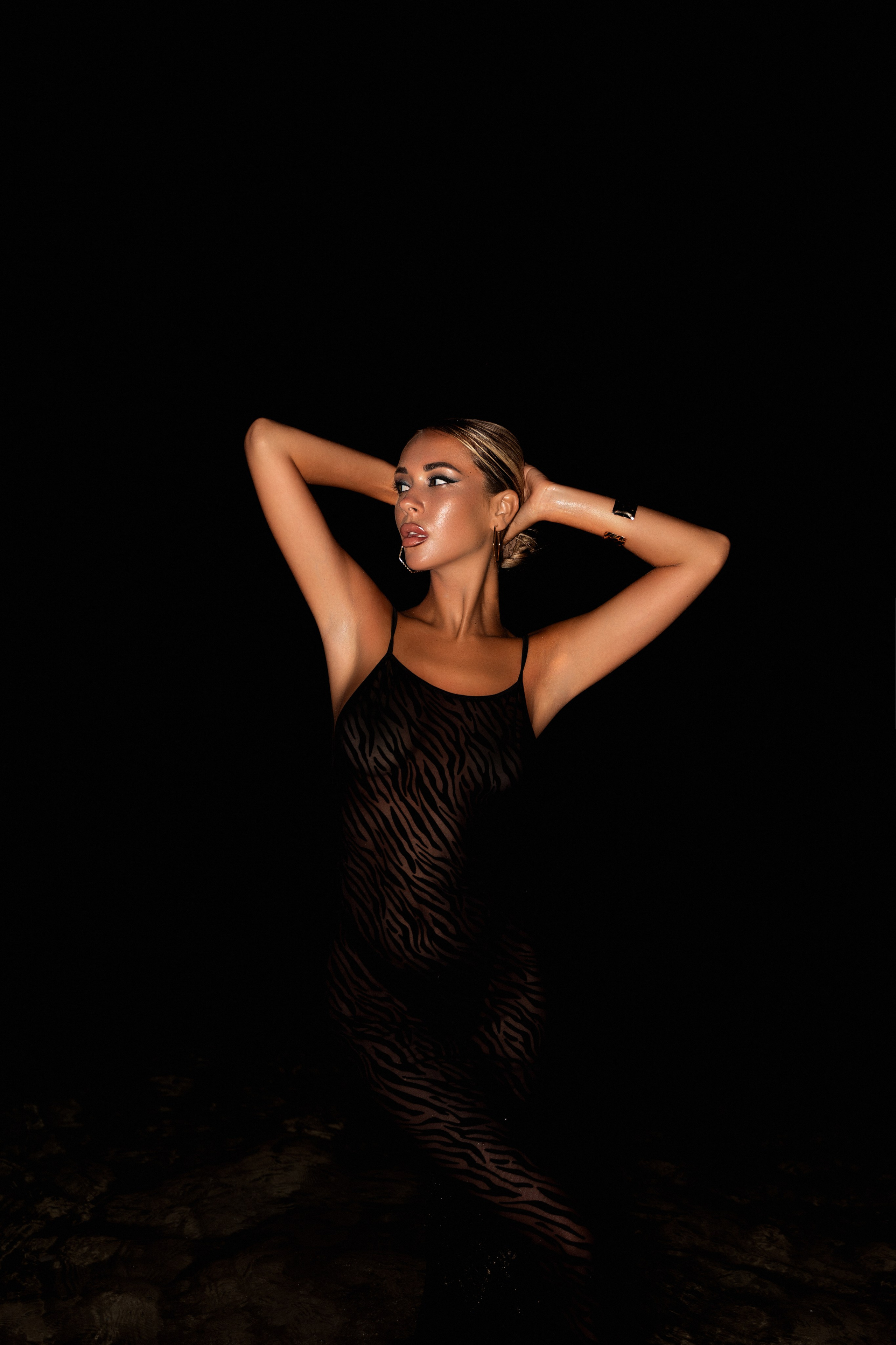 Beauty in the night. Фотограф Маргарита Константинова ПХУКЕТ КАО ЛАК, по всей России и Миру