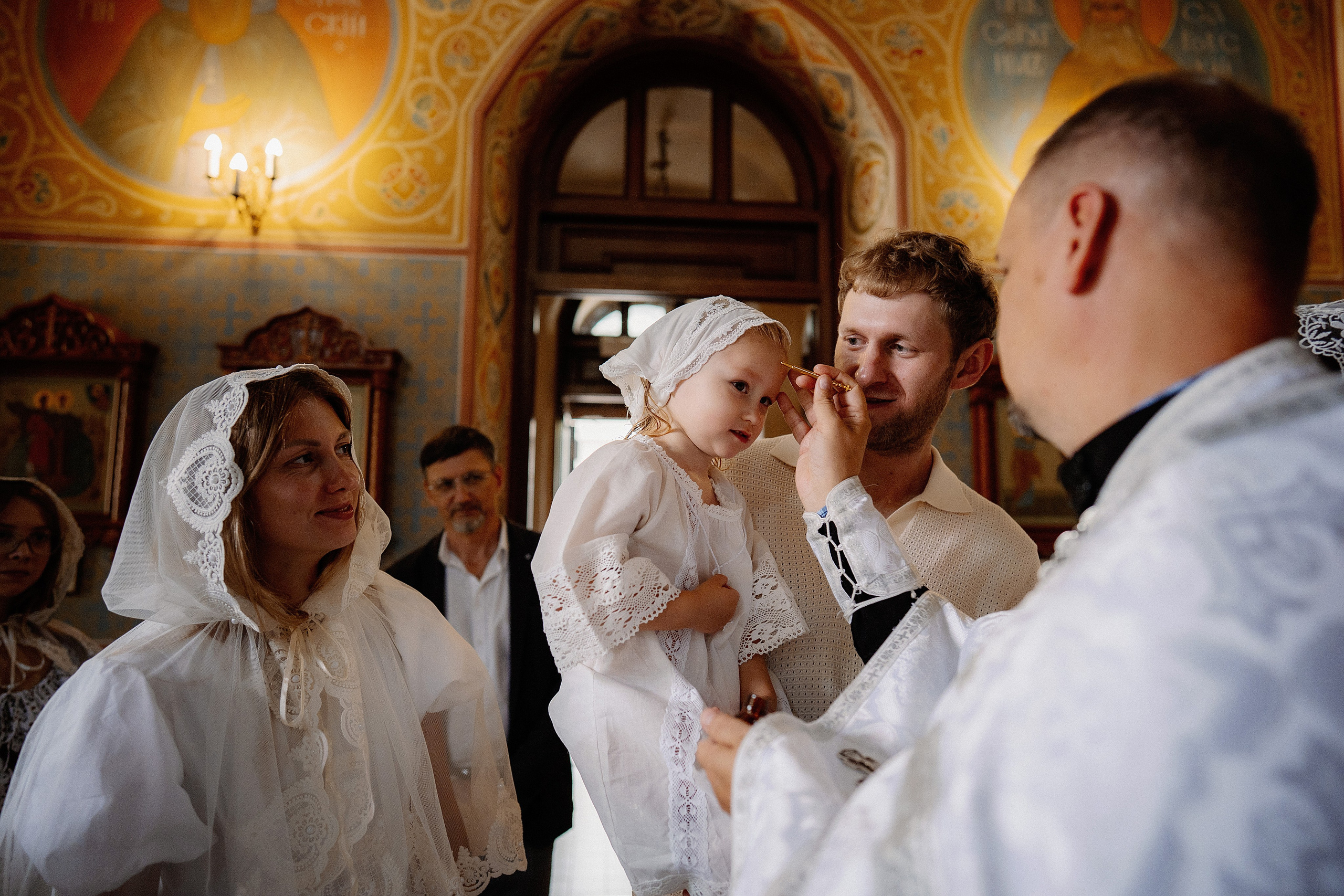 Крещение Эммы. Фотограф на Крещение и Венчание в Красноярске Рамазанова Юлия