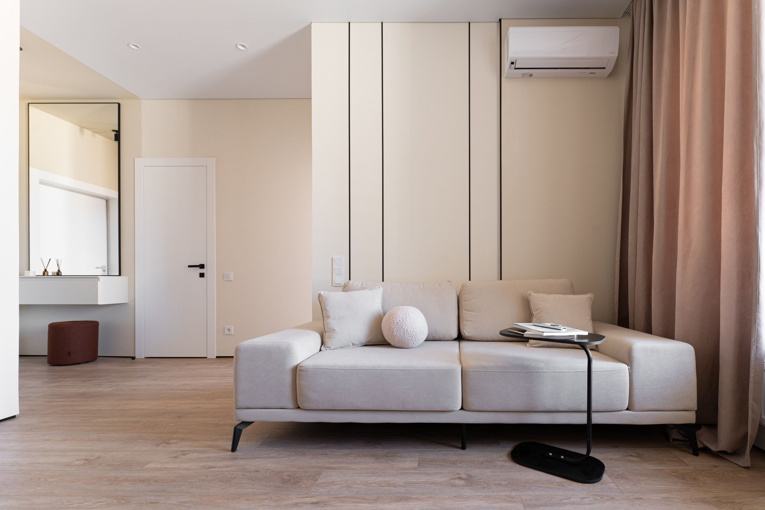 Контакты. Дизайнер интерьера в Москве Туринова Мария