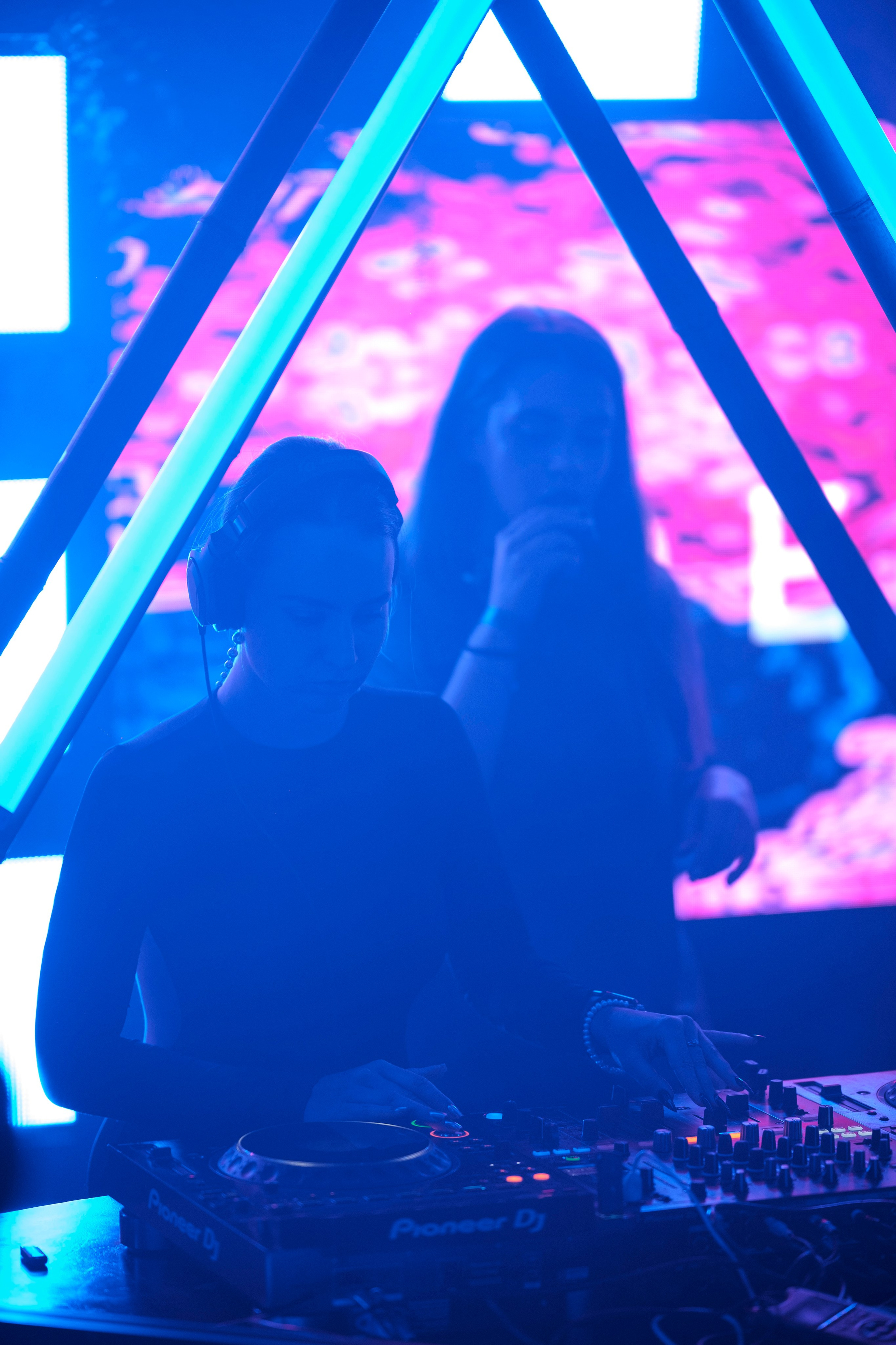 Embargo 3/02. Главная