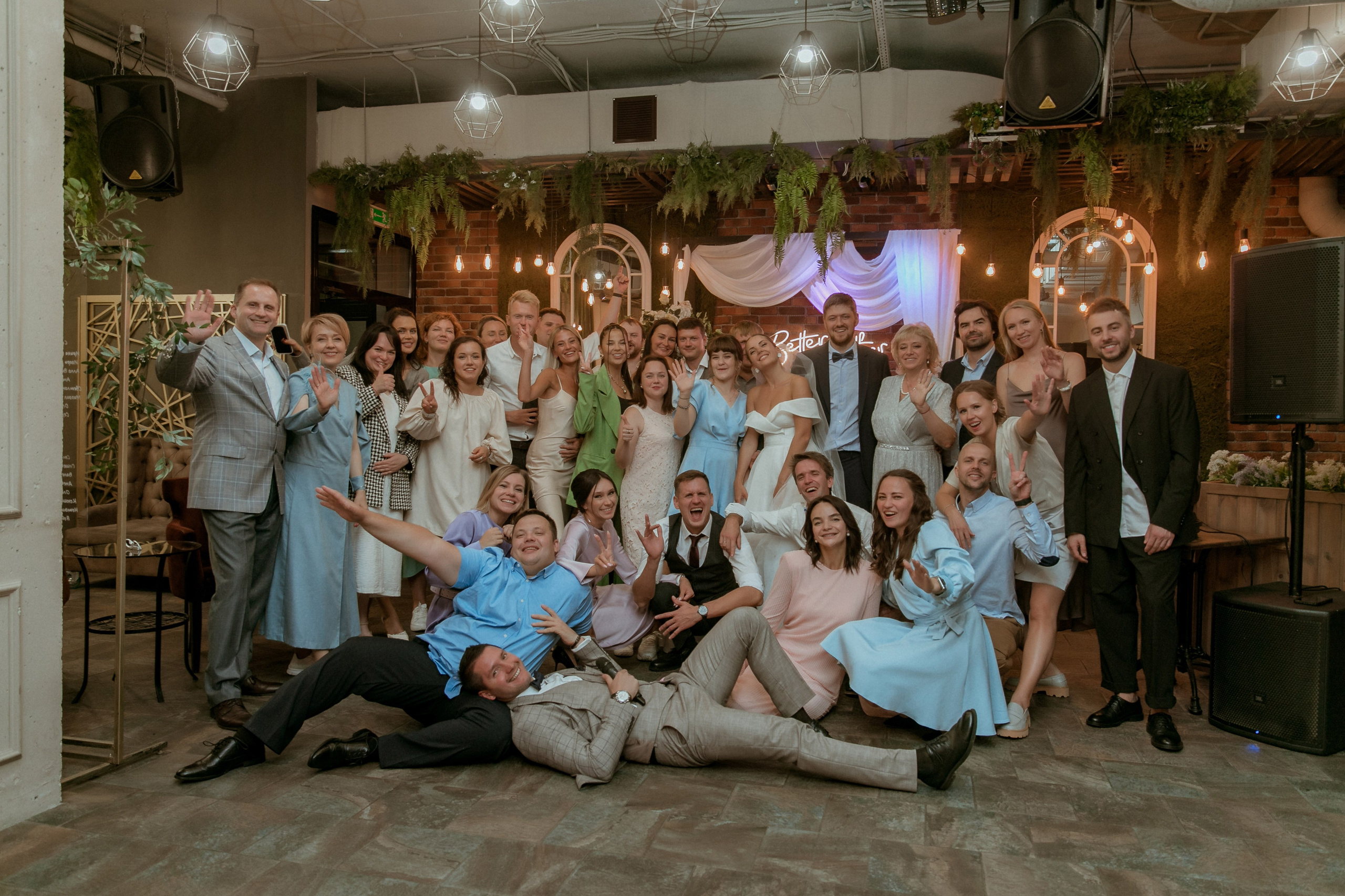 Фотограф и видеограф на свадьбу на полный день. Фотограф, видеограф на свадьбу в Москве Никита Назаров