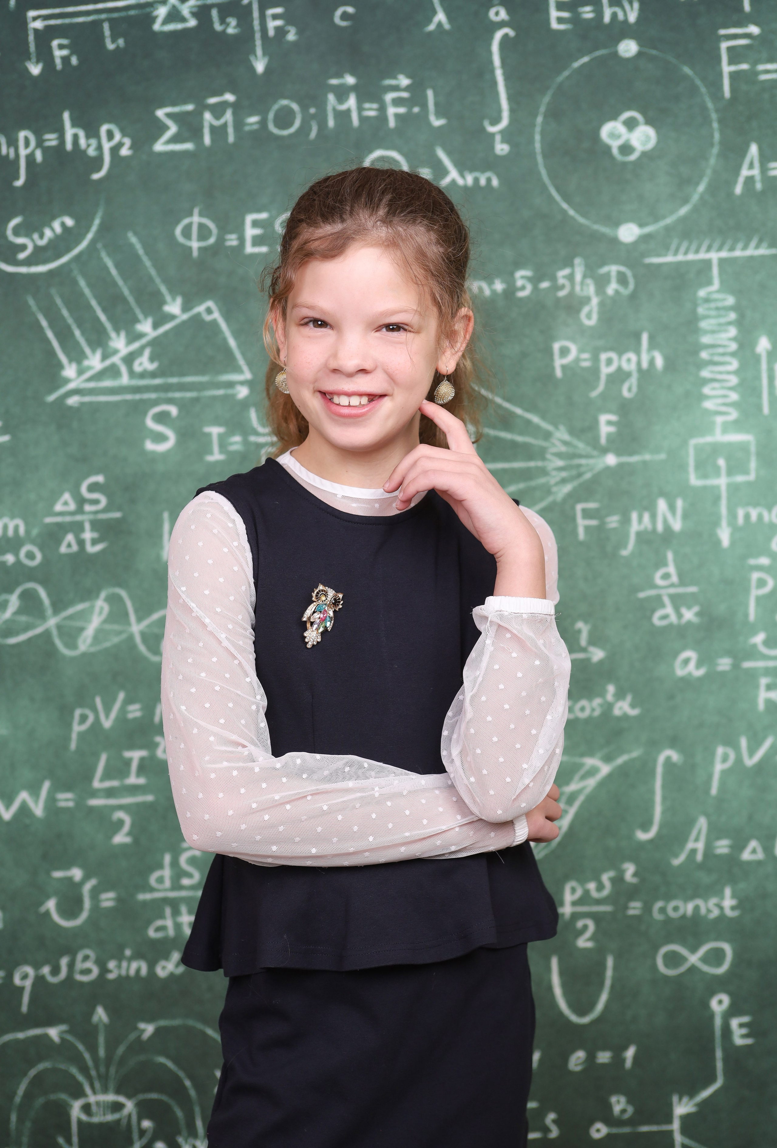 Выпускные альбомы для начальной школы печать на заказ. Выпускные альбомы в Тюмени для школ, садов, вузов спортивных секций