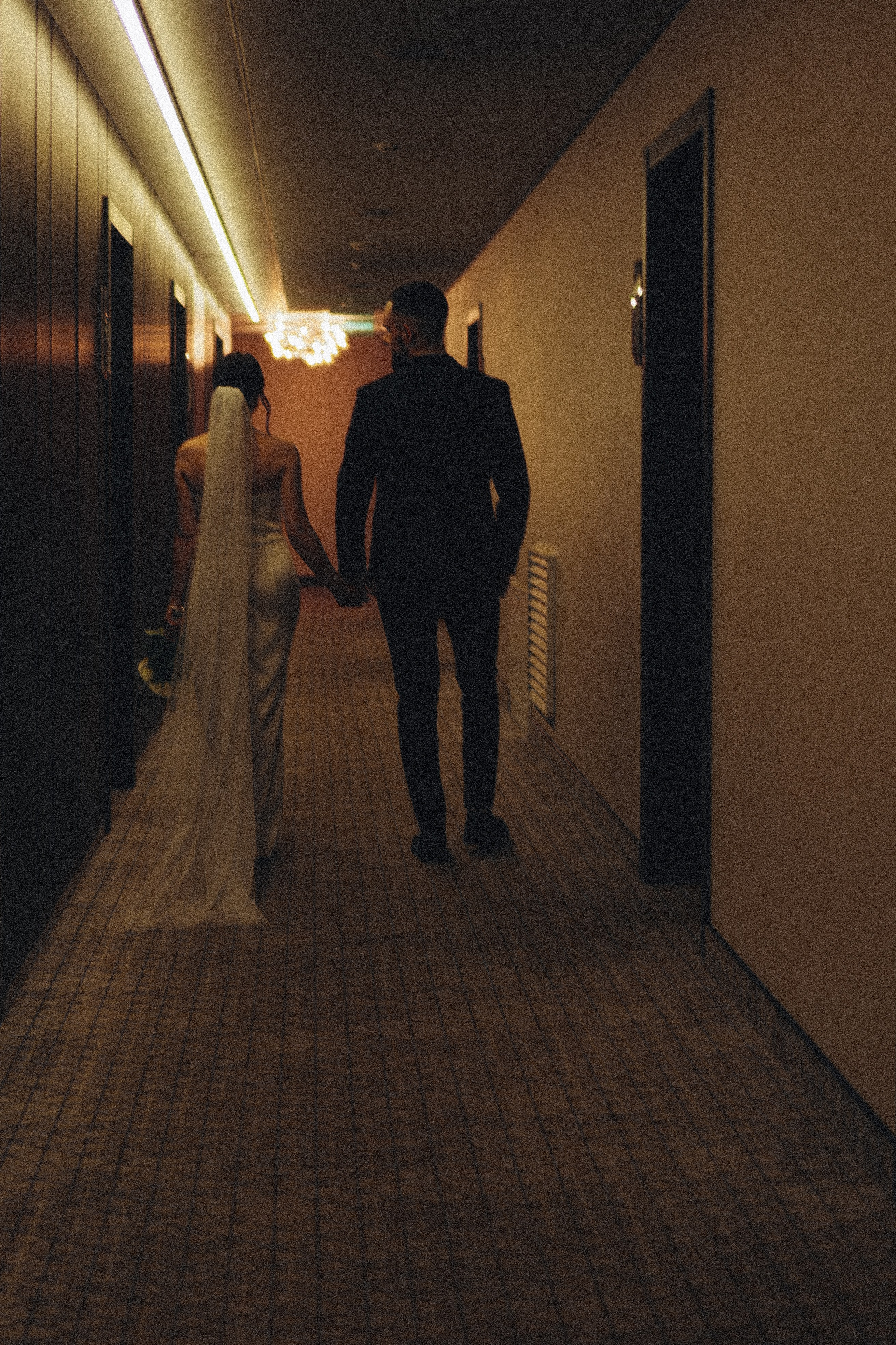 СВАДЕБНАЯ СЬЕМКА СБОРОВ ЖЕНИХА И НЕВЕСТЫ В ОТЕЛЕ И ТАКЖЕ ФОТОСЕССИИЯ В ОТЕЛЕЕ МЕГАПОЛИС БРЯНСК. Профессиональный фотограф, Санкт-Петербург — Виктория Богомолова