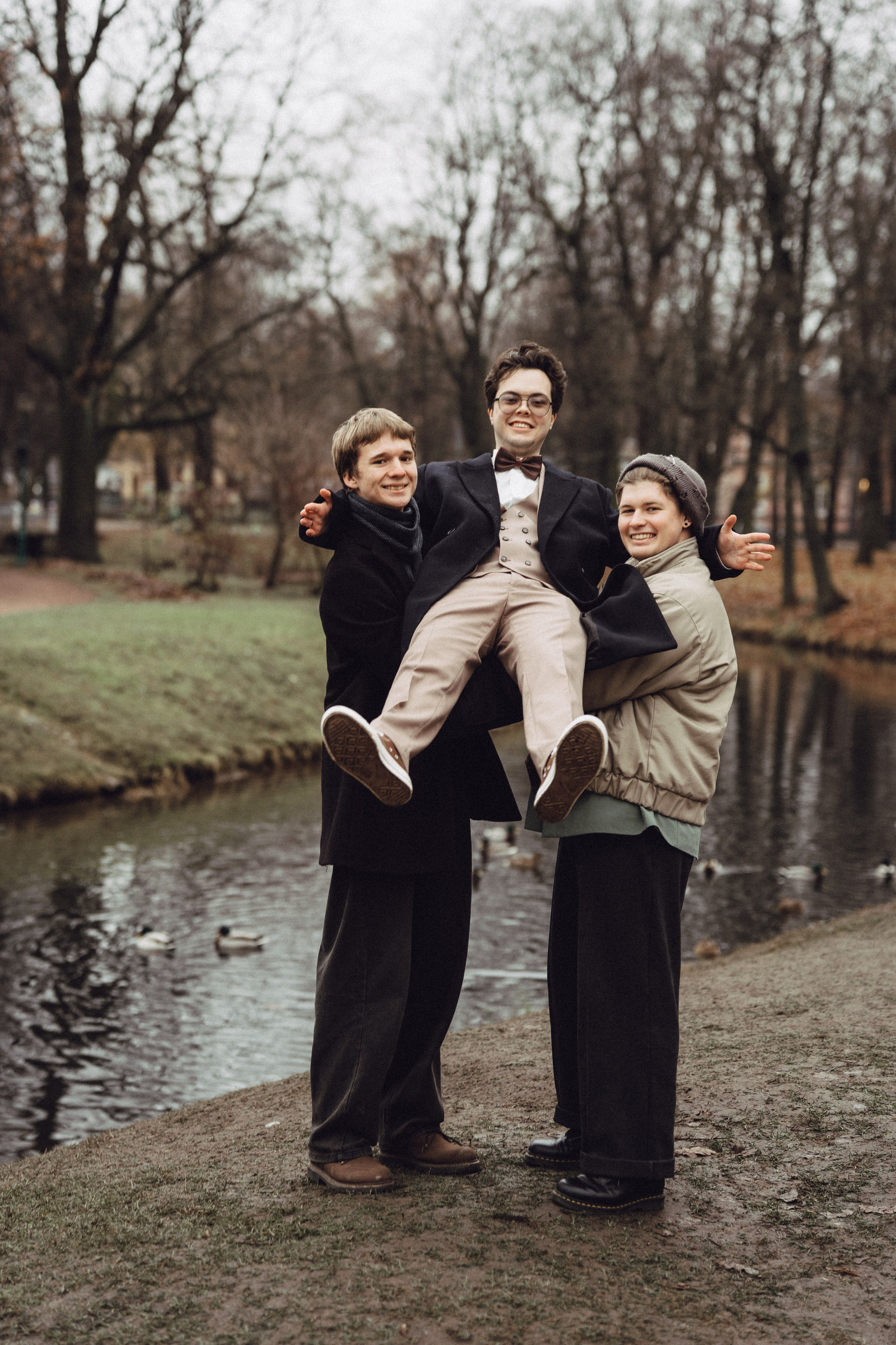 СВАДЕБНАЯ СЬЕМКА ВО ВТОРОМ ДВОРЦЕ С ГОСТЯМИ И ПРОГУЛКА В ТАВРИЧЕСКОМ САДУ. Профессиональный фотограф, Санкт-Петербург — Виктория Богомолова