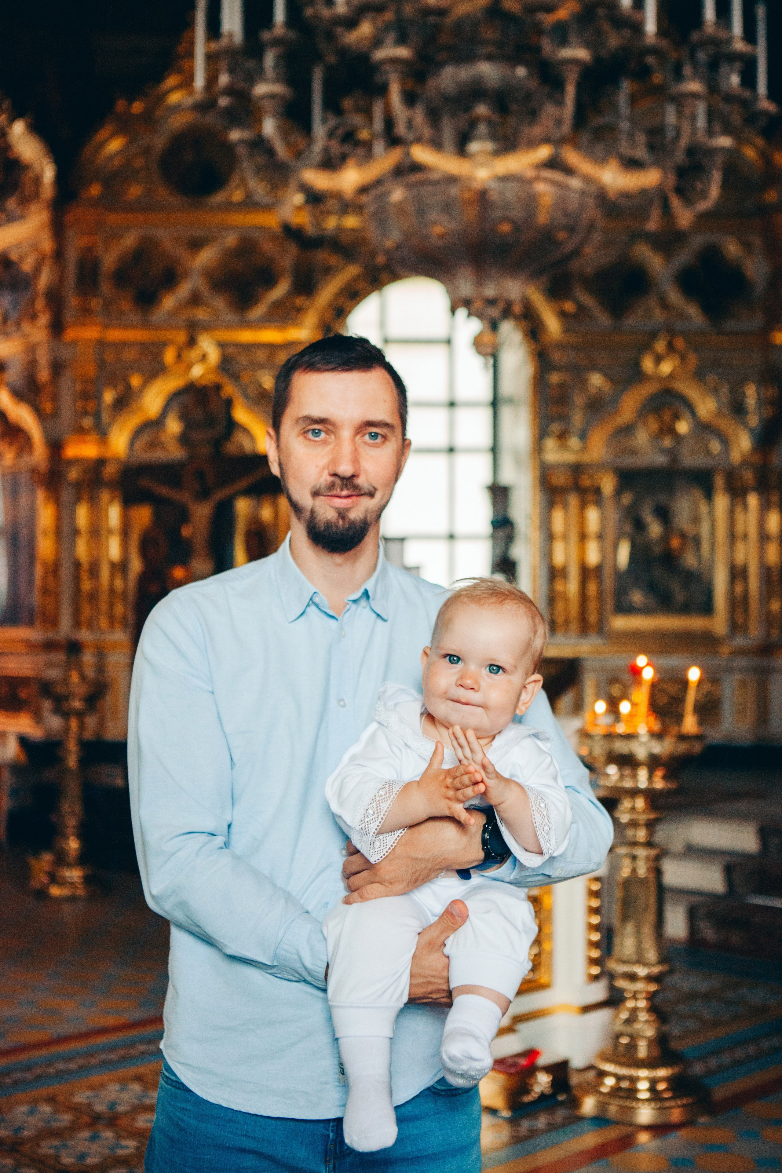 Крещение ребенка в церкви. Фотограф Ольга Ефремова