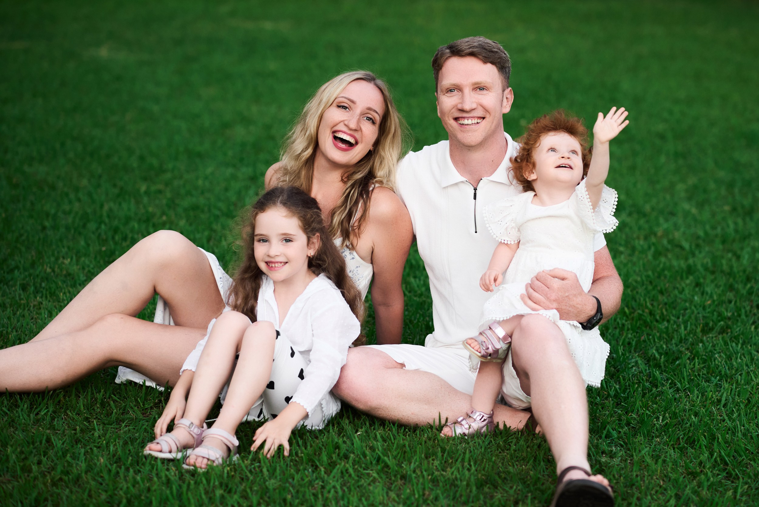 Семейные фотосессии в Сочи, Адлере, Сириусе, Красной поляне от профессионального фотографа. Фотограф для женщин и мужчин, контента для бизнеса в Сочи, Адлере, Красной поляне, Розе Хутор