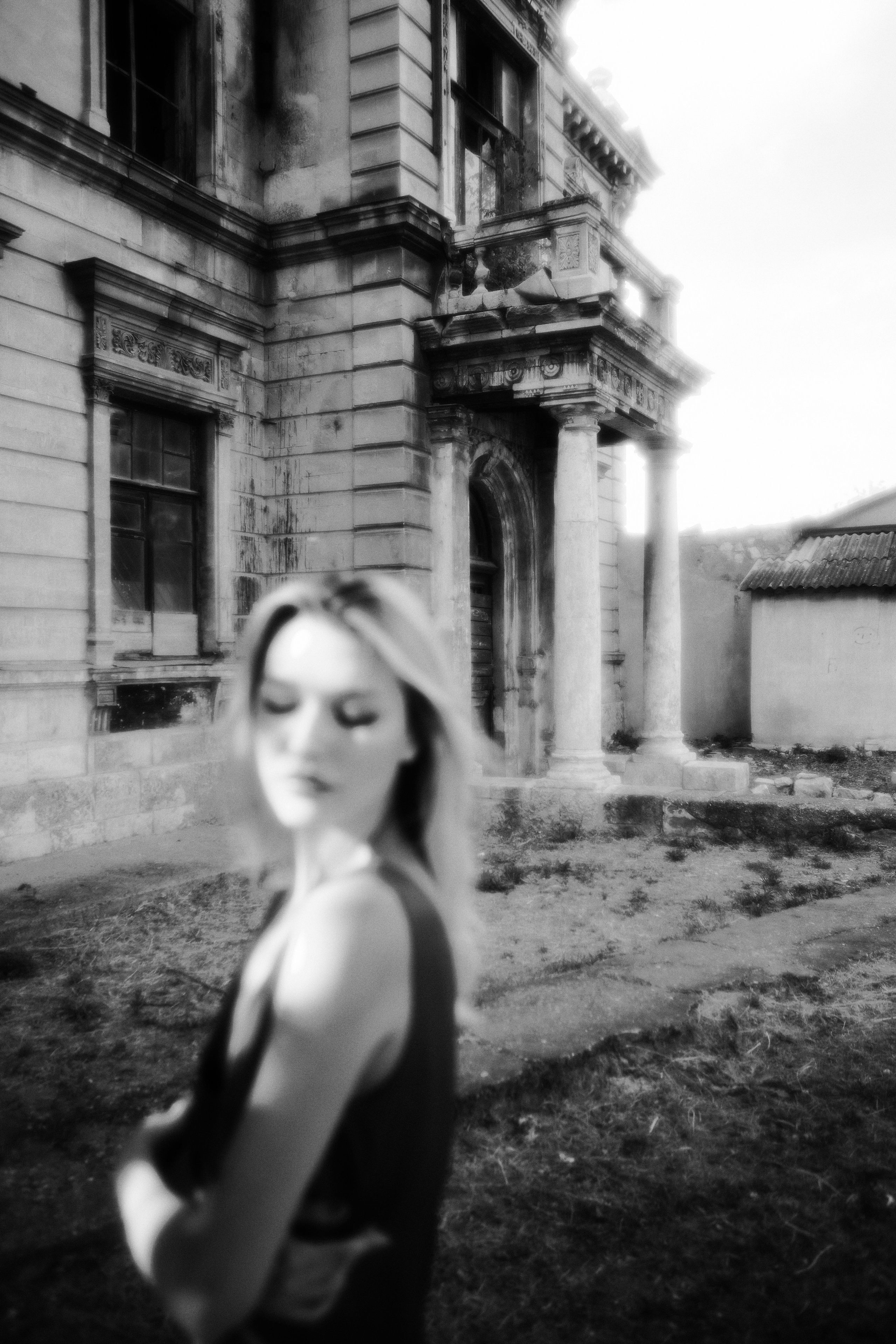 Pachadzhi Mansion. Fashion Photographer Oxana Chernomorets