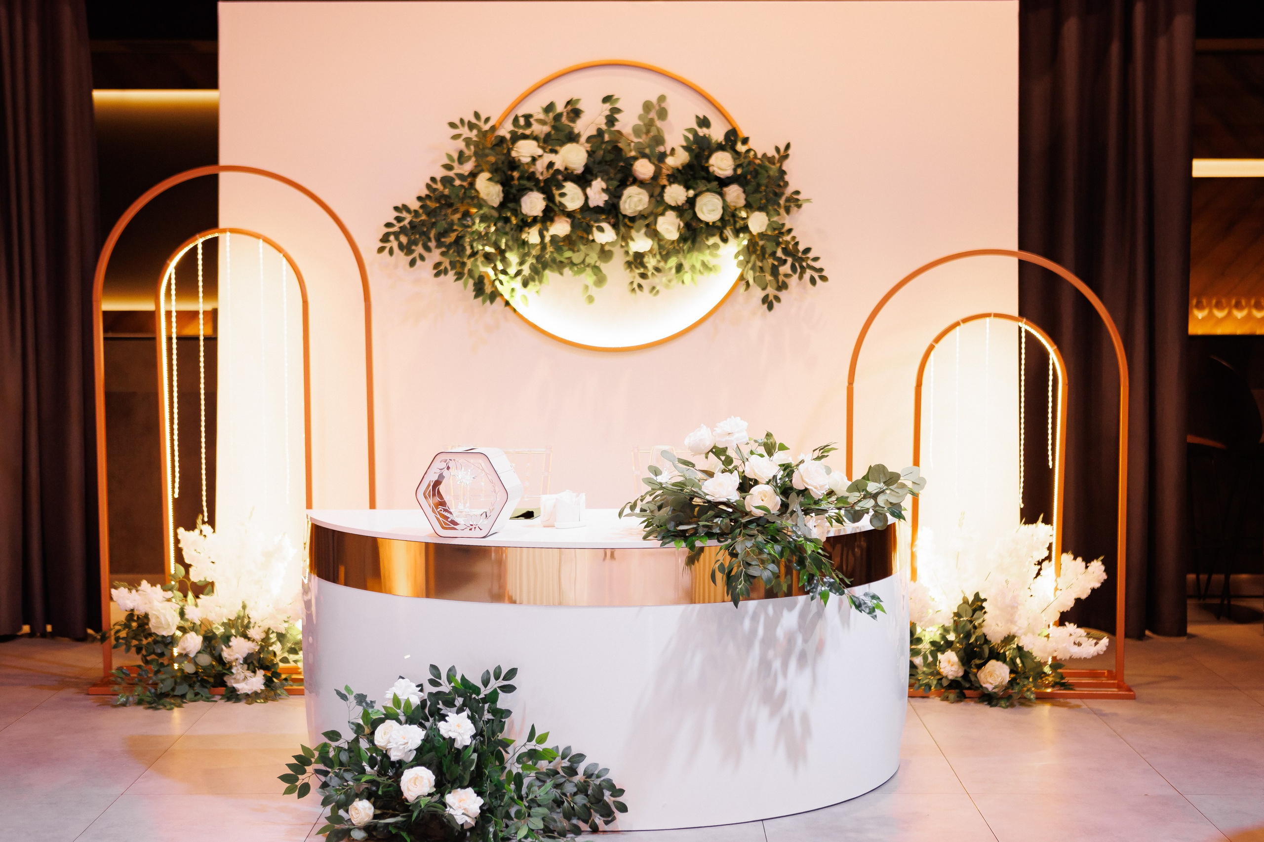 Свадебный фотограф Нижний Новгород. Свадебный и контент фотограф в Нижнем Новгороде Владимир Пресняков