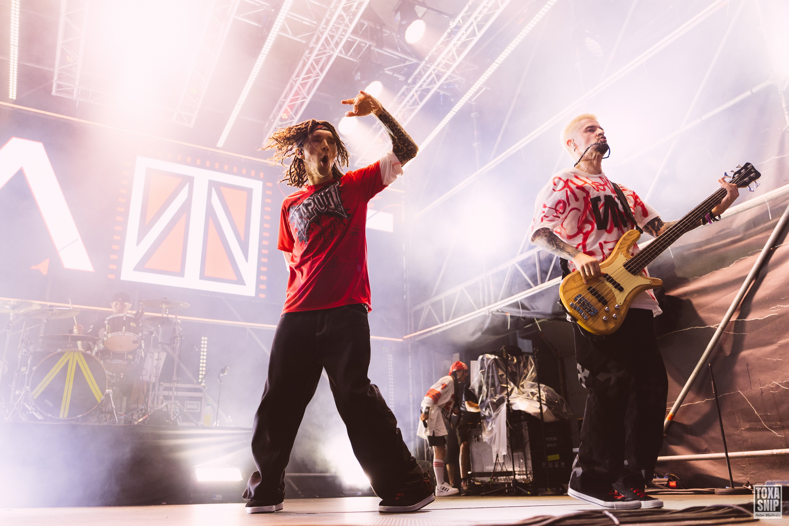 Концерт группы СЛОТ / ОЛДСКУЛЫ СВЕЛО в Москве. Toxasnip Photo | Anton Maslenkin