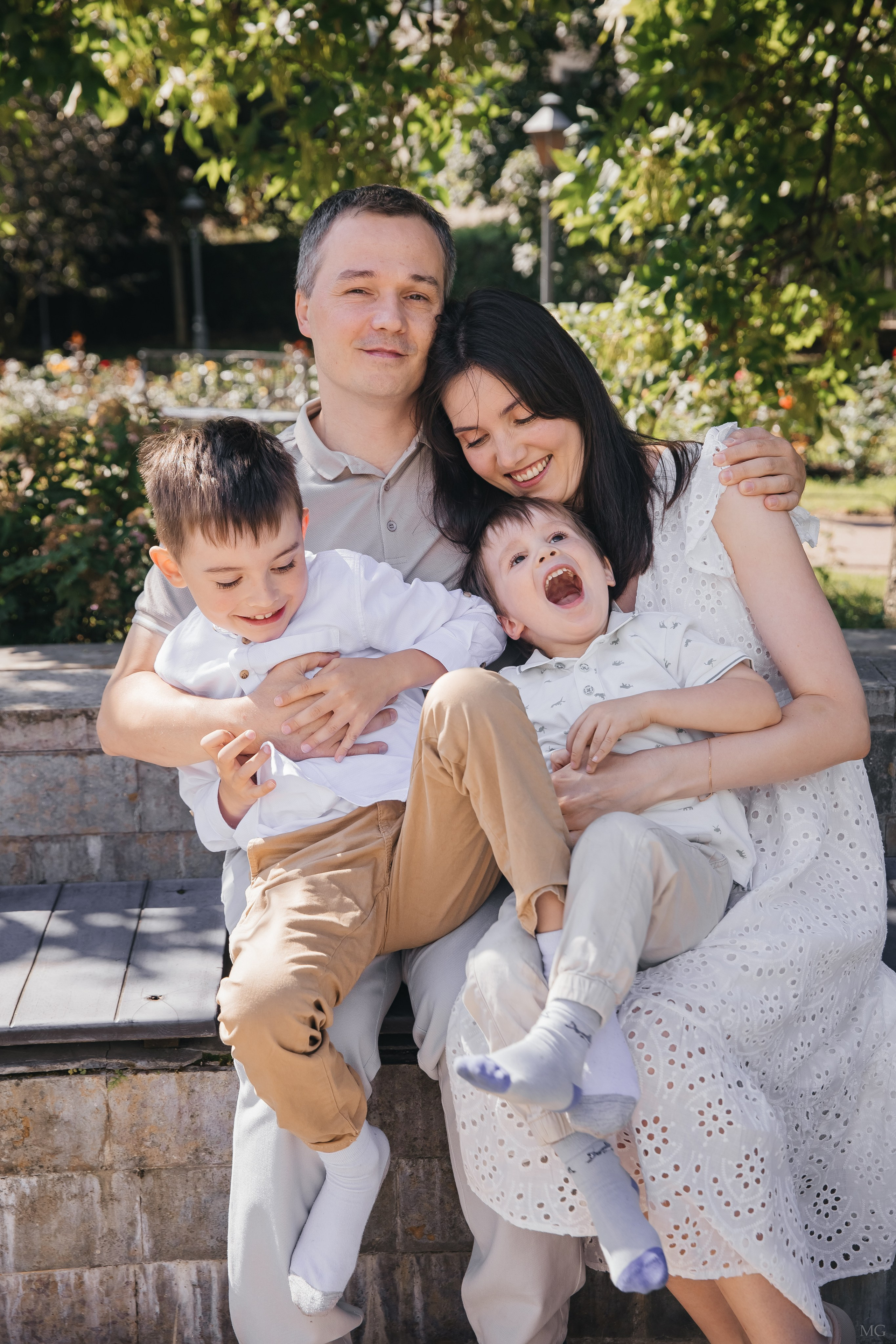 Прогулка в Польском саду. Маша Гонтарь Семейный домашний репортажный фотограф в Санкт-Петербурге