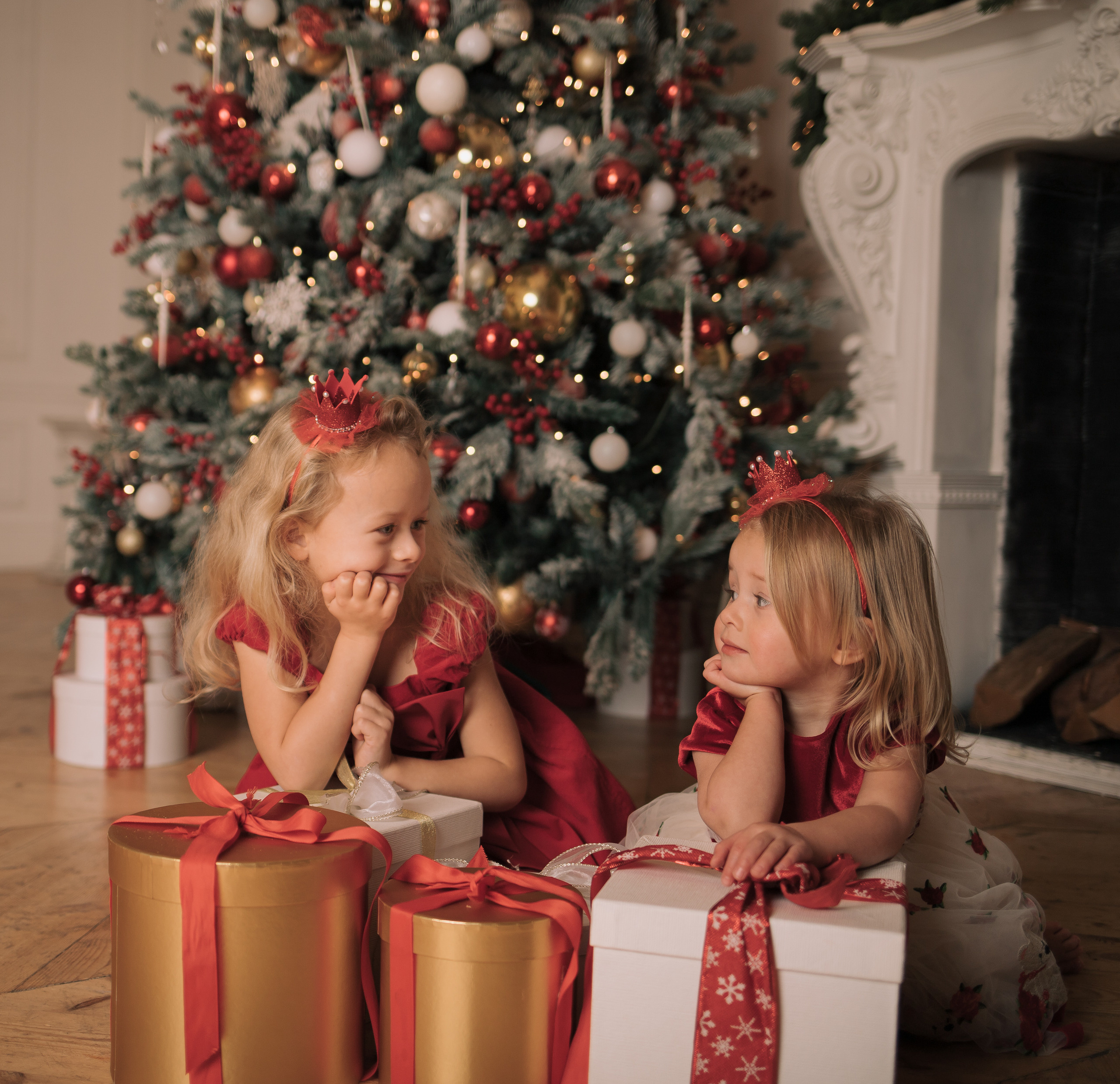 Новогодняя фотосесссия сестер. Семейный Фотограф в Санкт-Петербурге Пушкин Анастасия Дьяконенкова