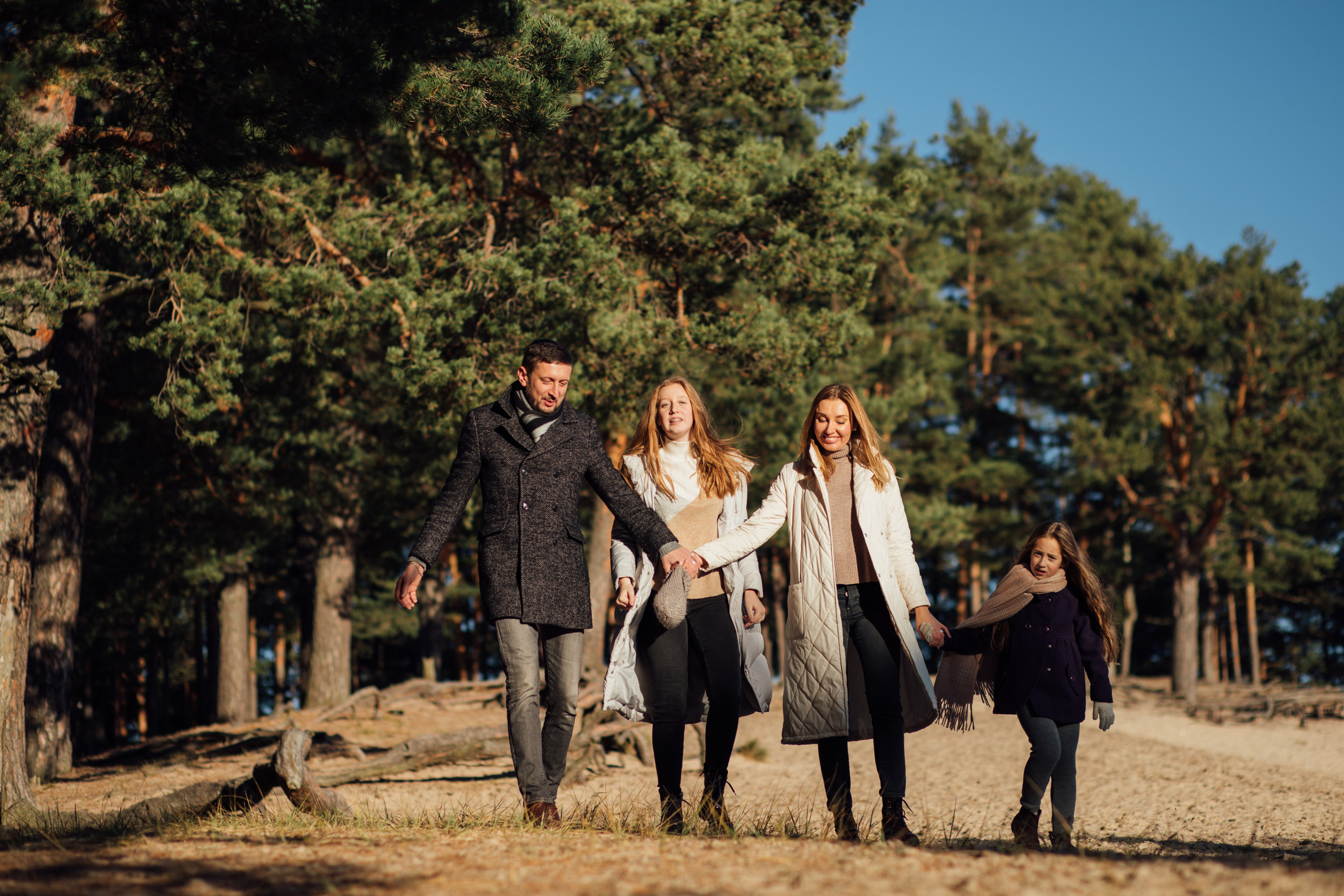 Александр, Наталья, Дарья и&nbsp;Ксения