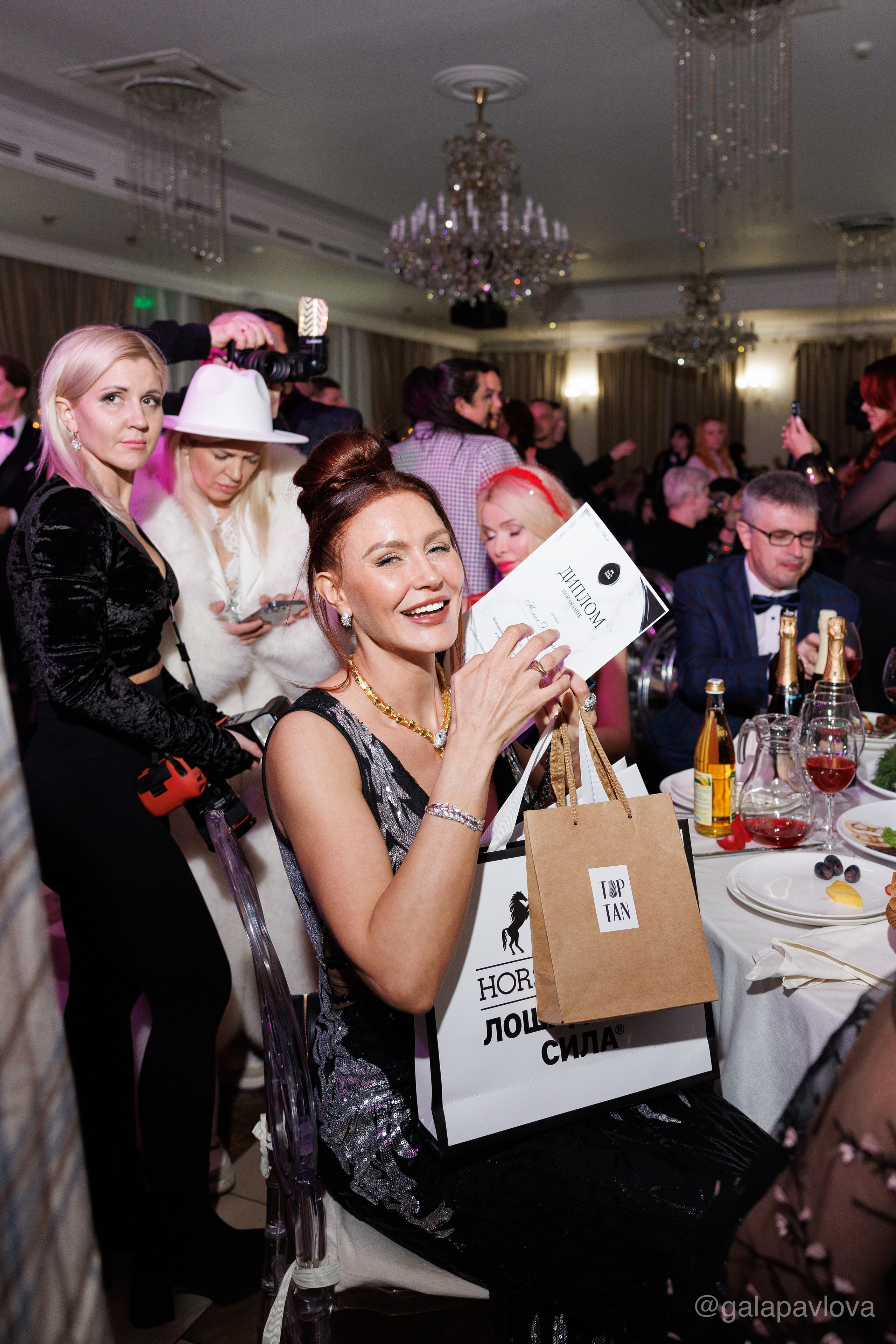 Media Brands Awards 2025. Женский и семейный фотограф в Москве Павлова Галина