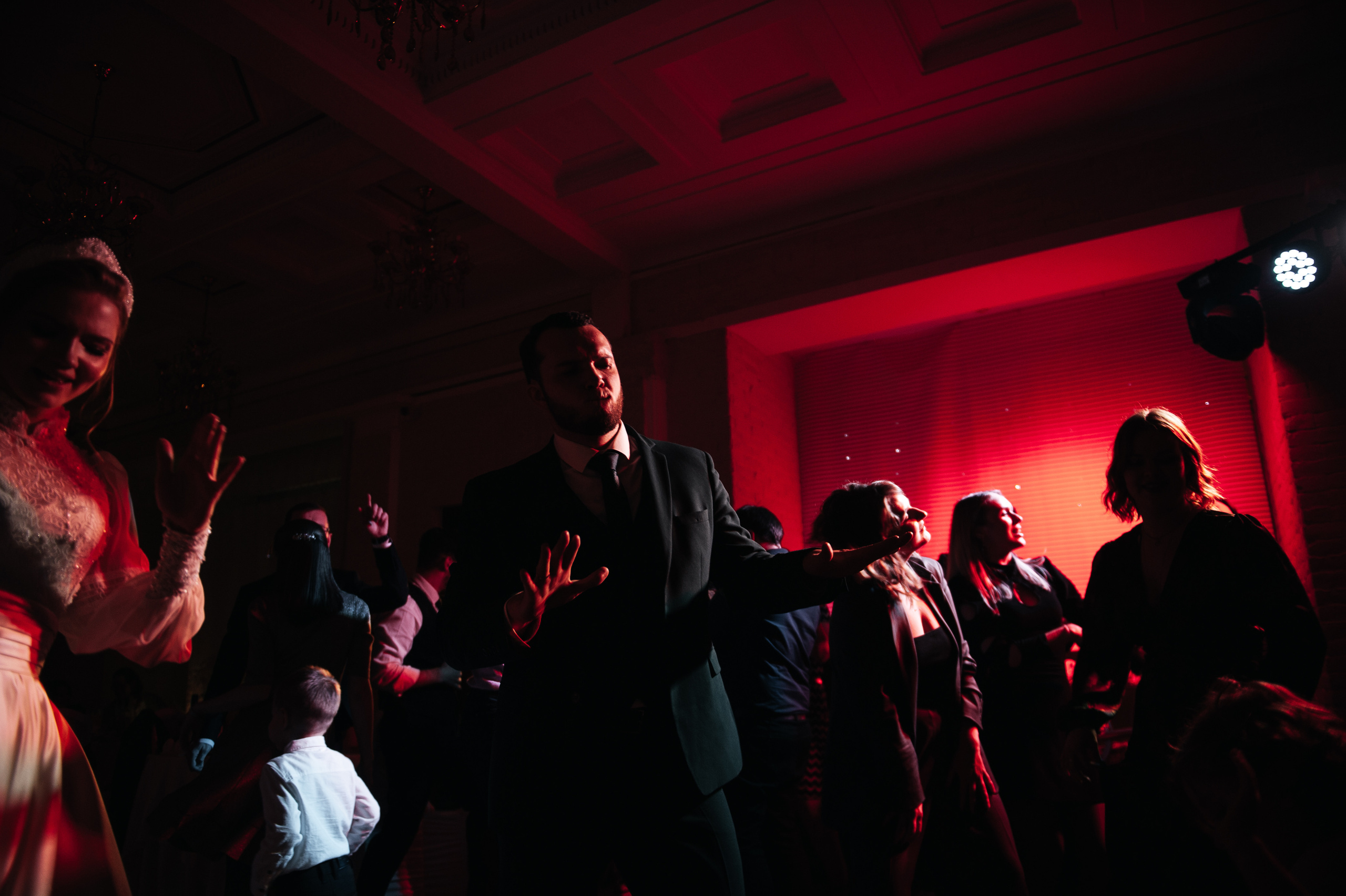 Александр и Виктория. Свадебный фотограф в Ростове-на-Дону Тарасенко Константин