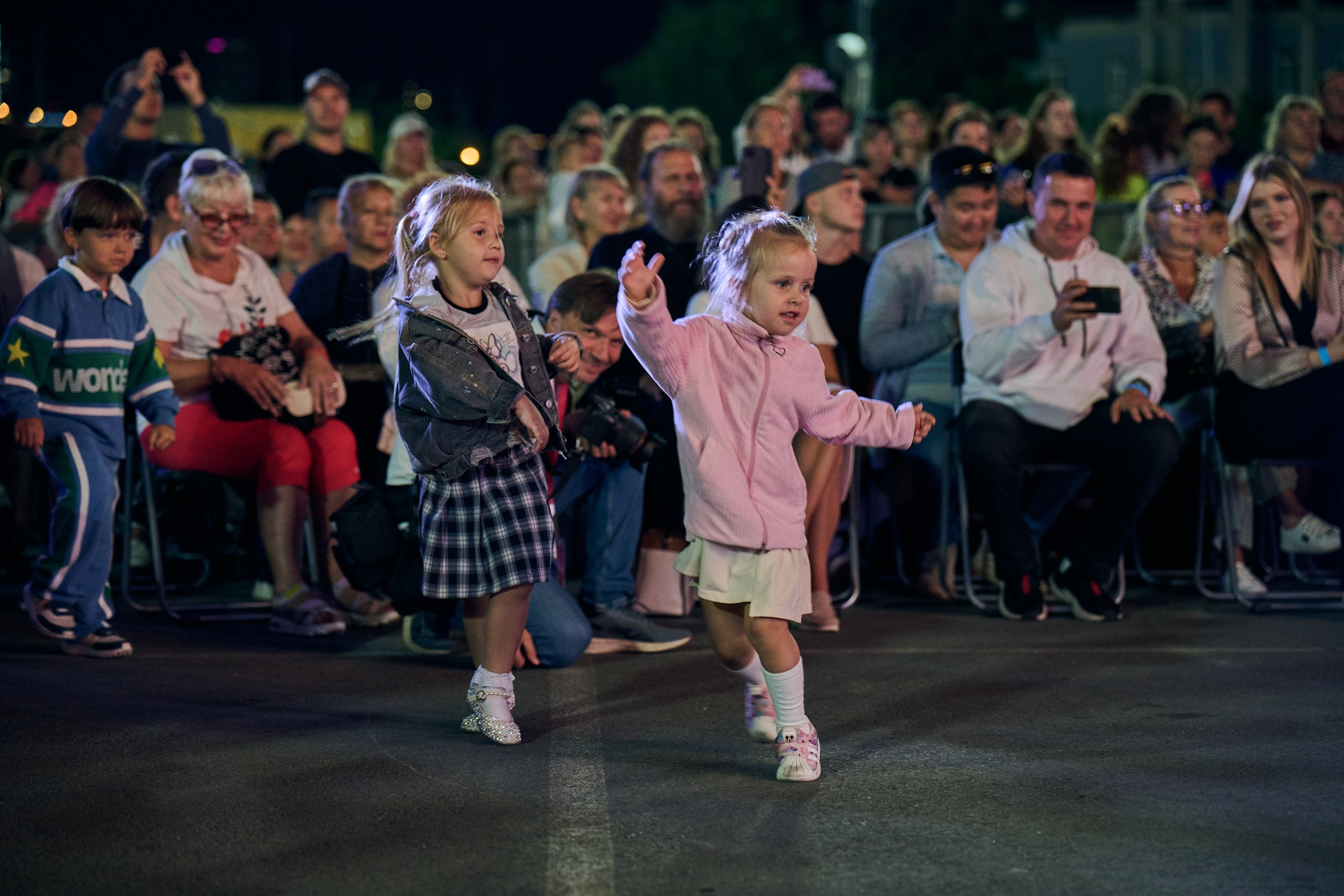 Концерт площадь. Профессиональный репортажный фотограф Инесса Иминова