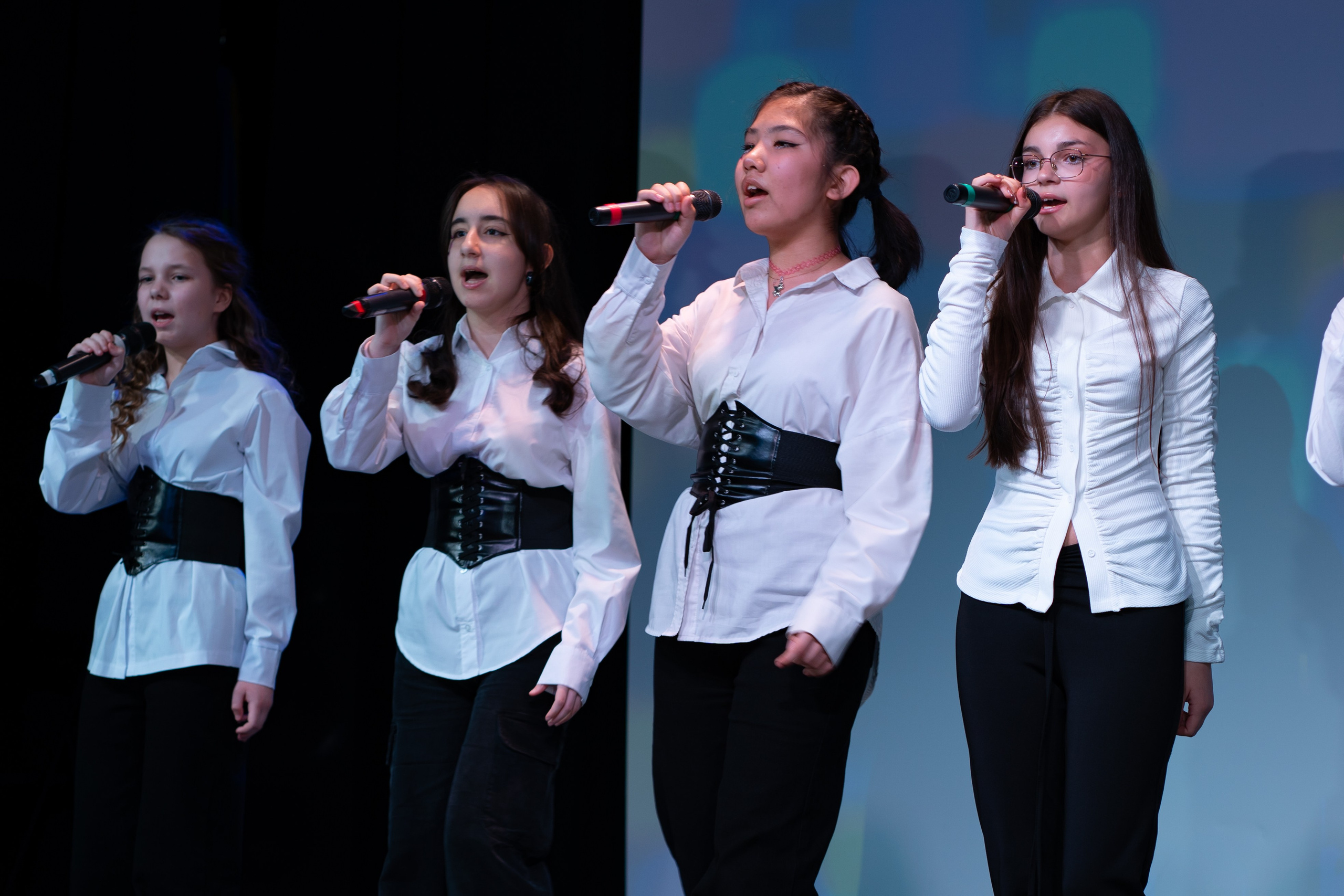 Отчетный концерт продюсерского центра «Новая Звезда». Фото / Видеосъемка в Москве