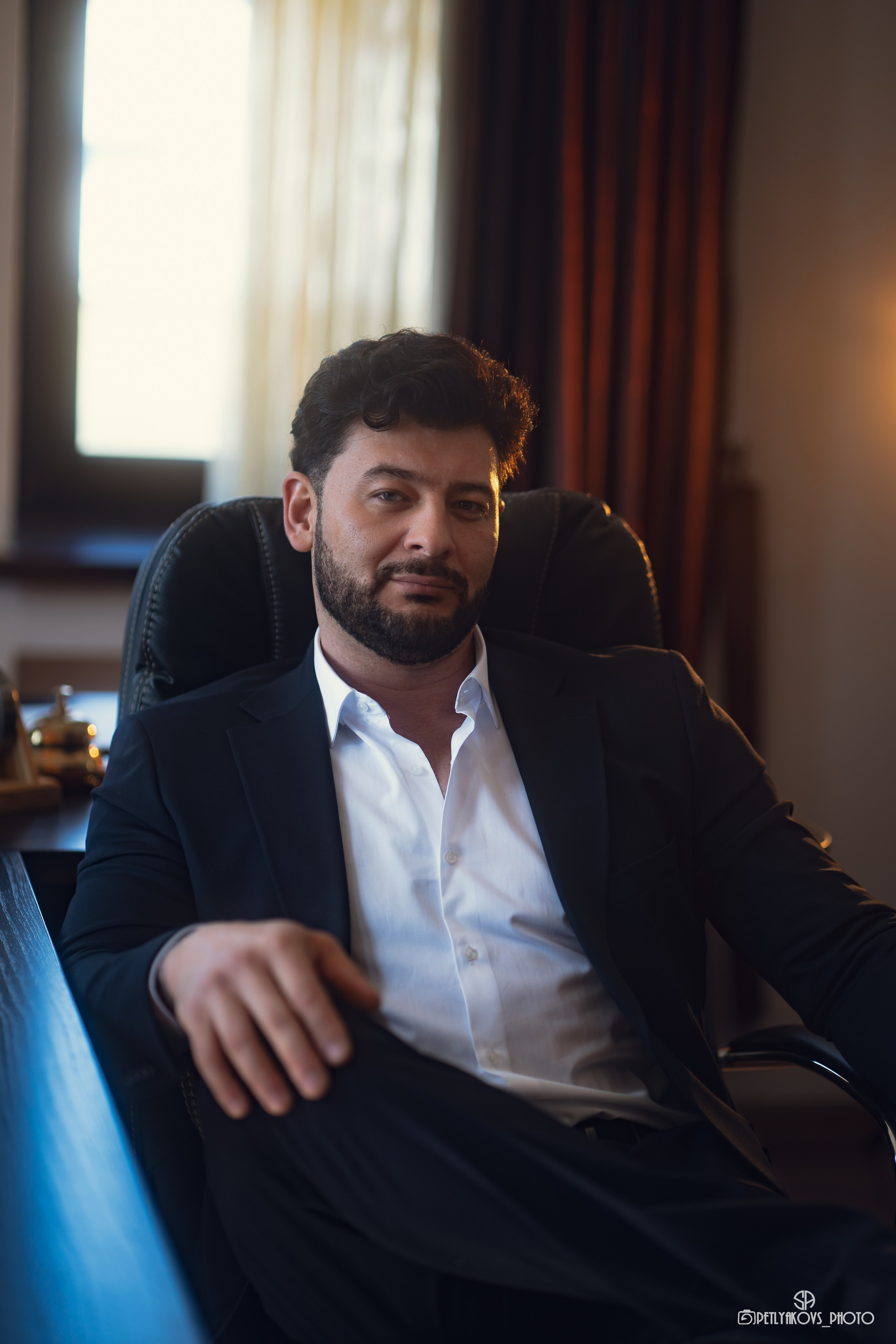 Фотосессия в деловом стиле для Романа. Фотограф, видеограф Пятигорск, Ставрополь, Ессентуки, Petlyakovs_photo