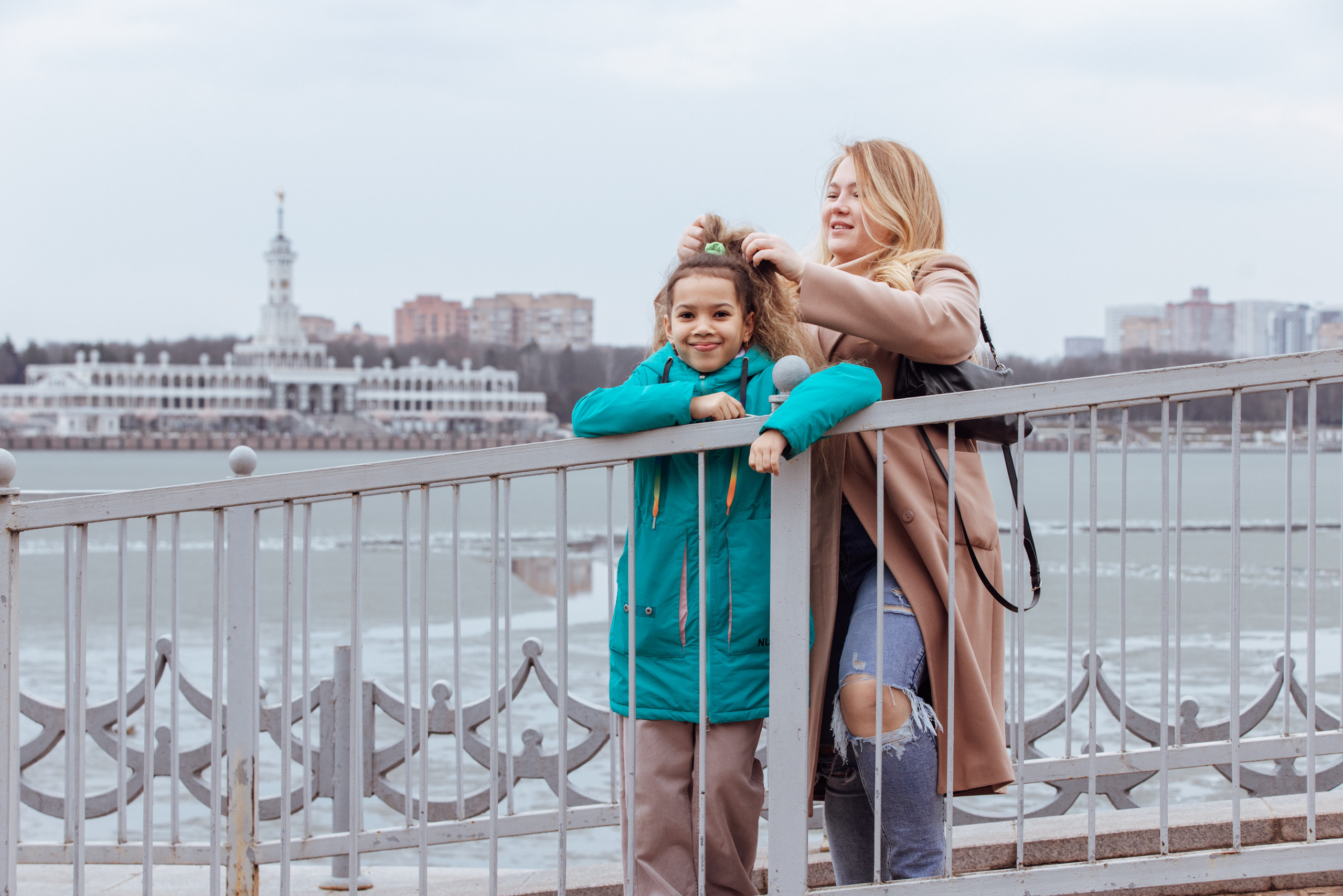 Фото прогулка_Лида и Латифа. Главная