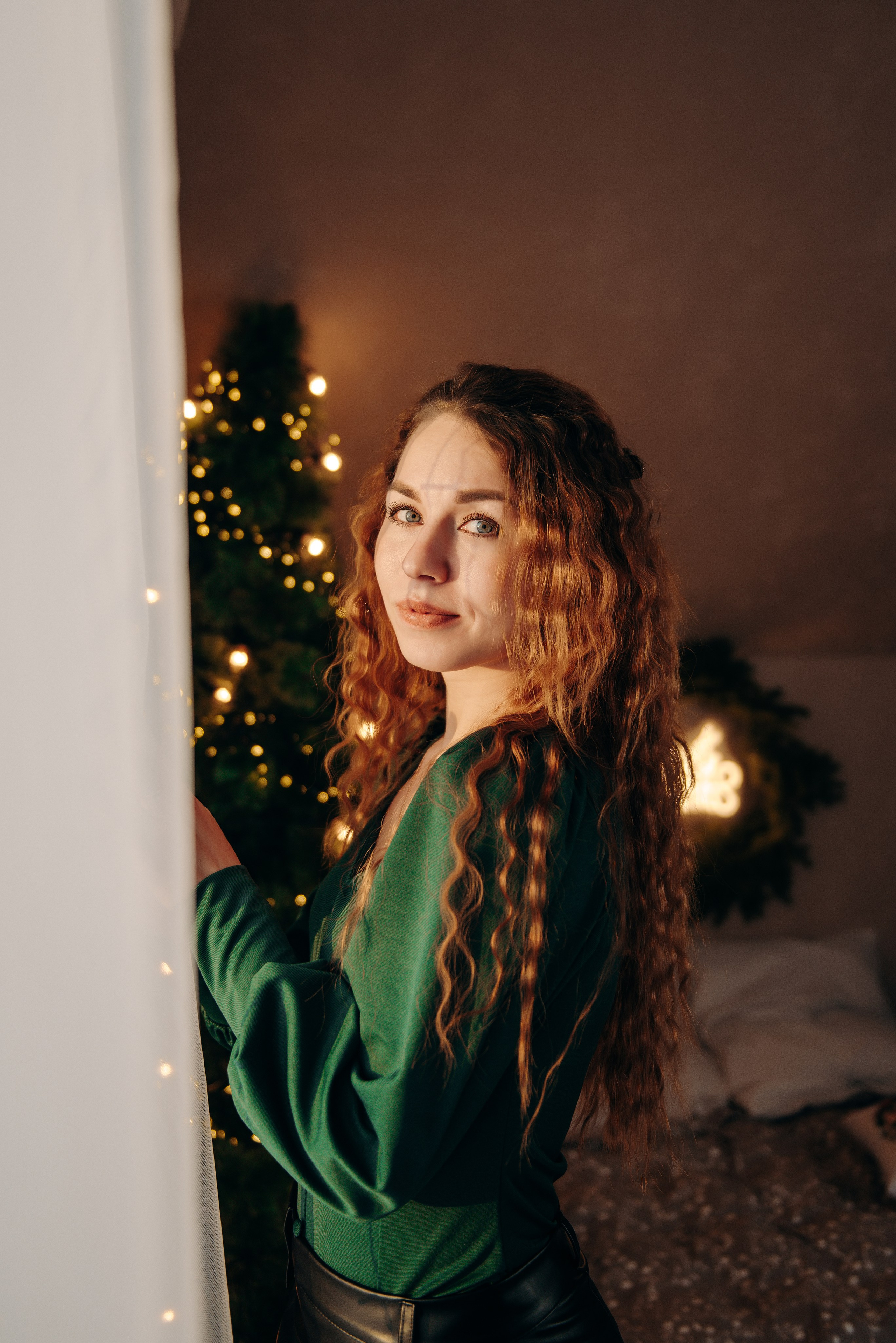 Новогоднее вдохновение с Эмилией. Всем привет, меня зовут Олеся, и я ФОТОГРАФ / РЕТУШЁР в г. КЕМЬ