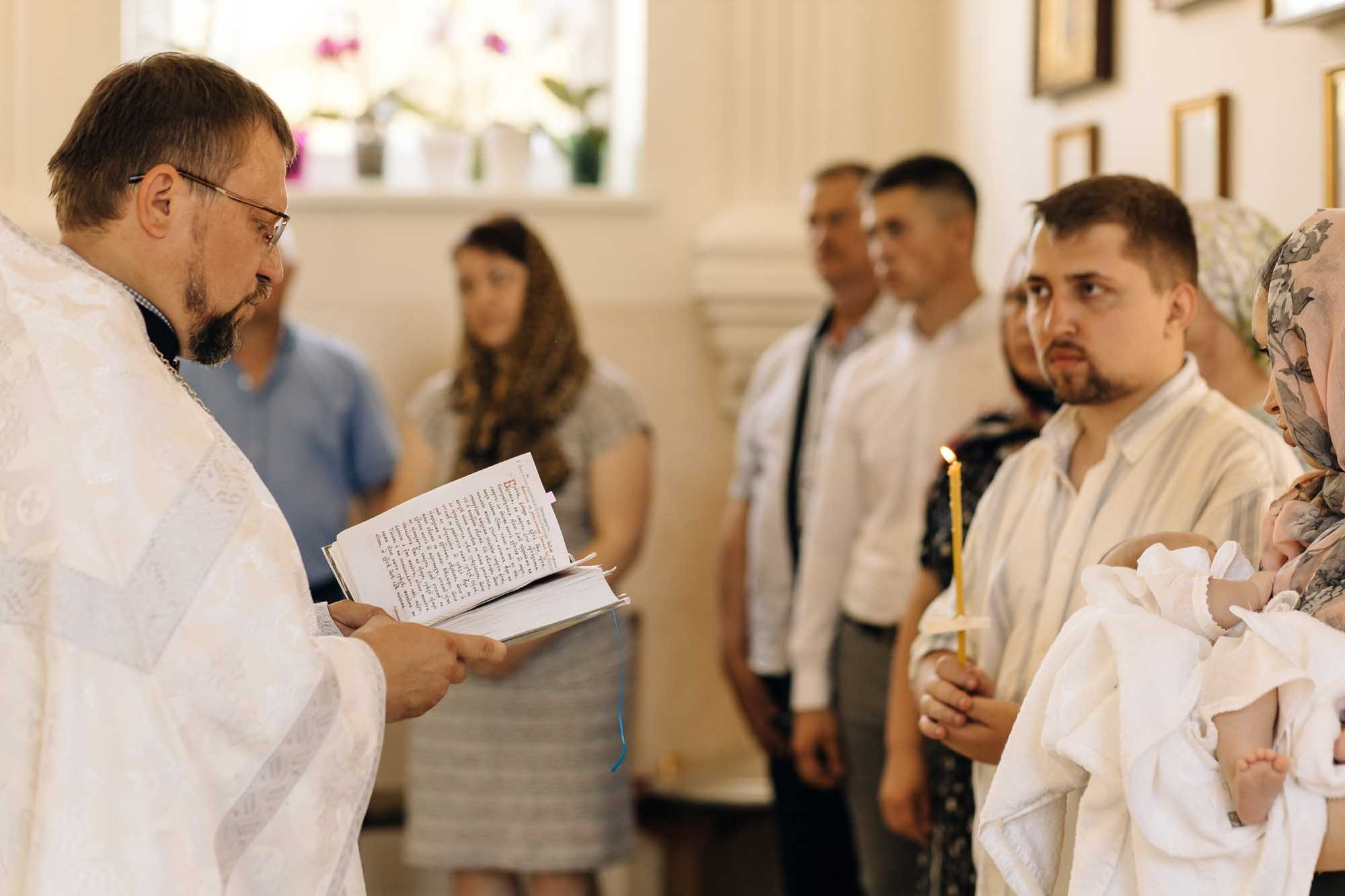 Крещение Константина. Фотограф таинства крещения в Бресте Светлана Будько