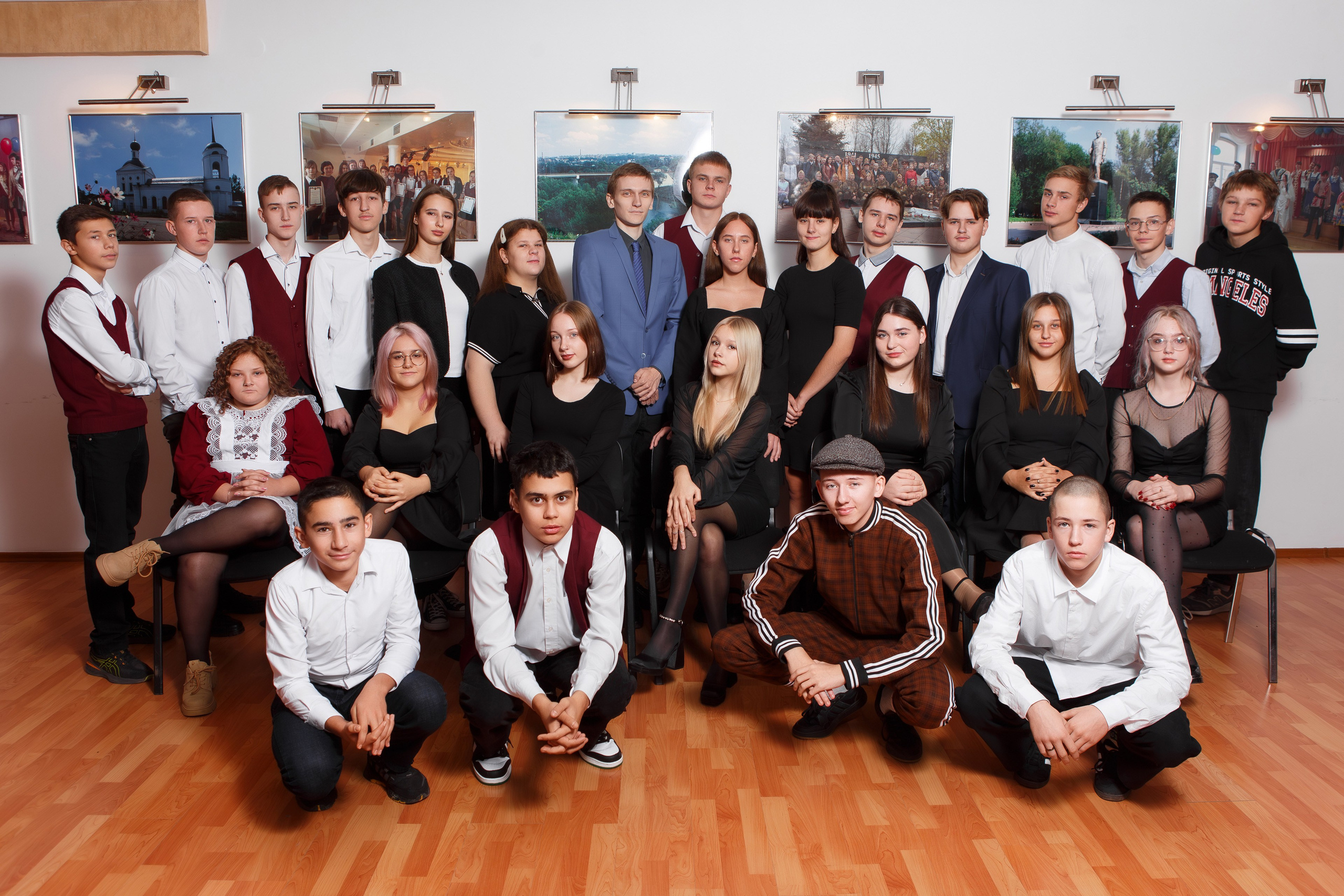 ФОТОСЕССИЯ ДЛЯ 9 КЛАССА «ГИМНАЗИЯ». ТВОЙ АЛЬБОМ / ТВОИ ПРАВИЛА