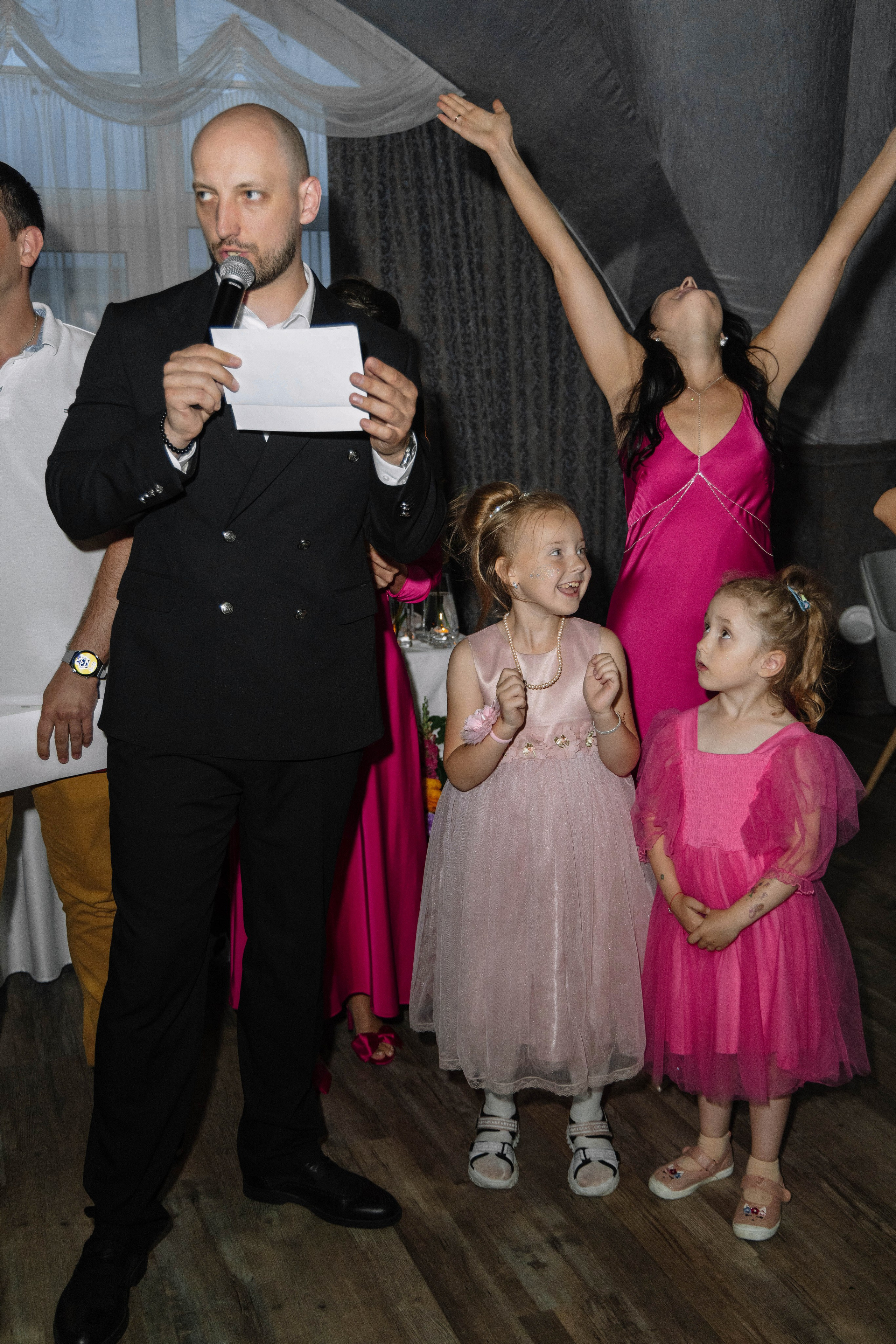 Стильное свадебное платье. Свадебный фотограф и видеограф в Москве, Виктор Архилюк