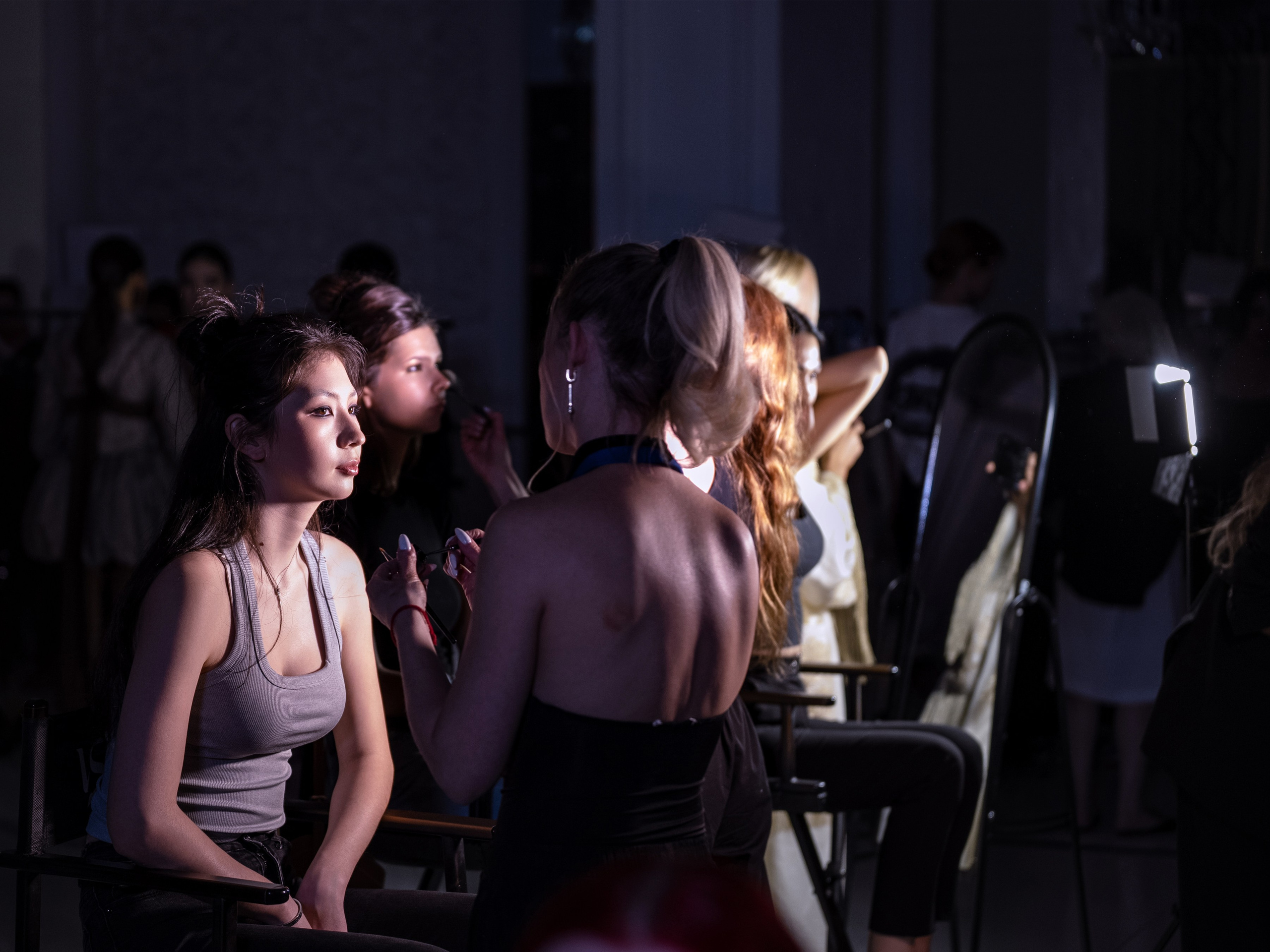 Backstage Day 1. Сайт Алматинского НЮ АРТ, будуар и фэшн фотографа Дениса Карпенко