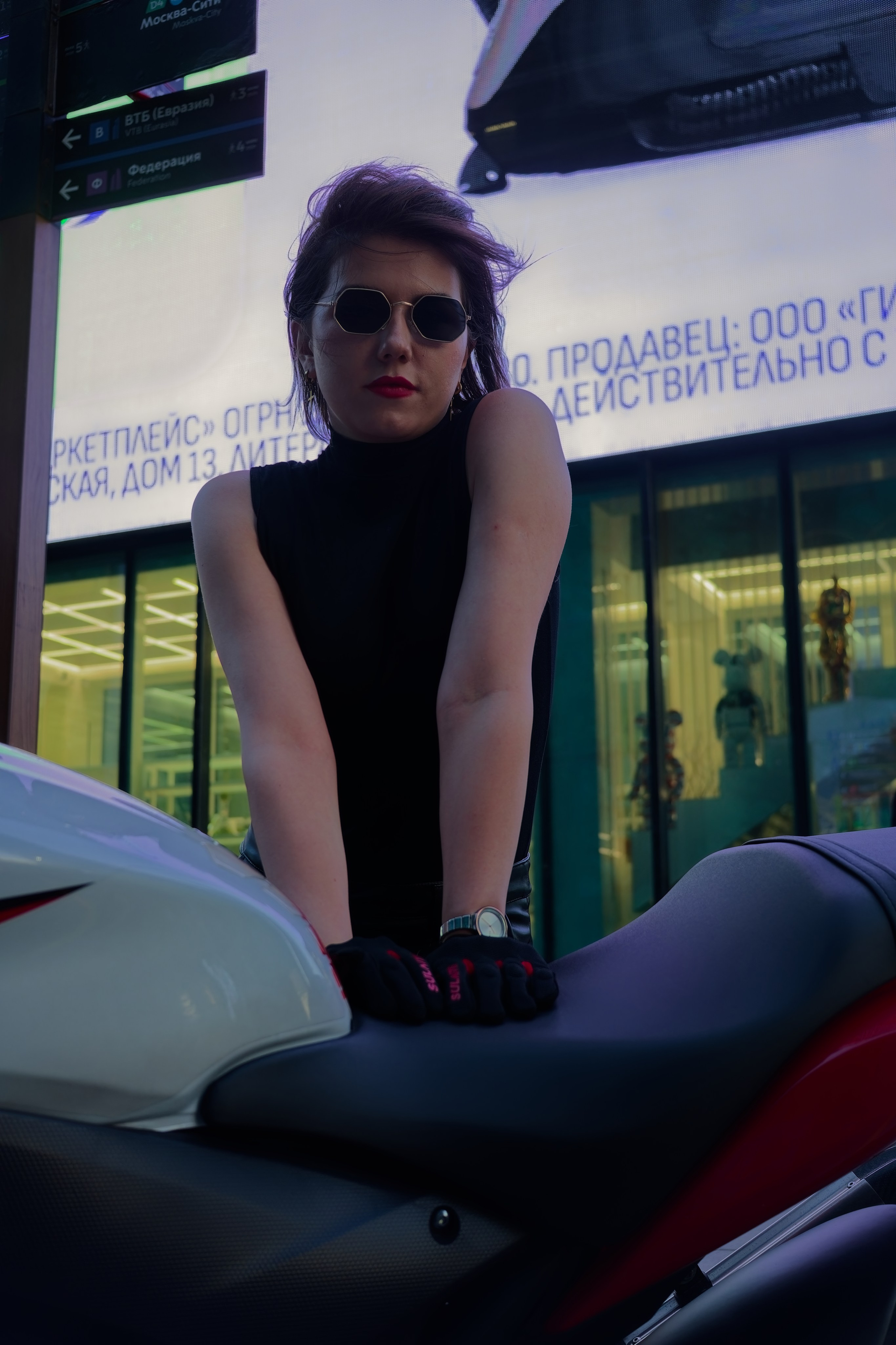 Анастасия. Мотоцикл. Фотограф Денис Шемет