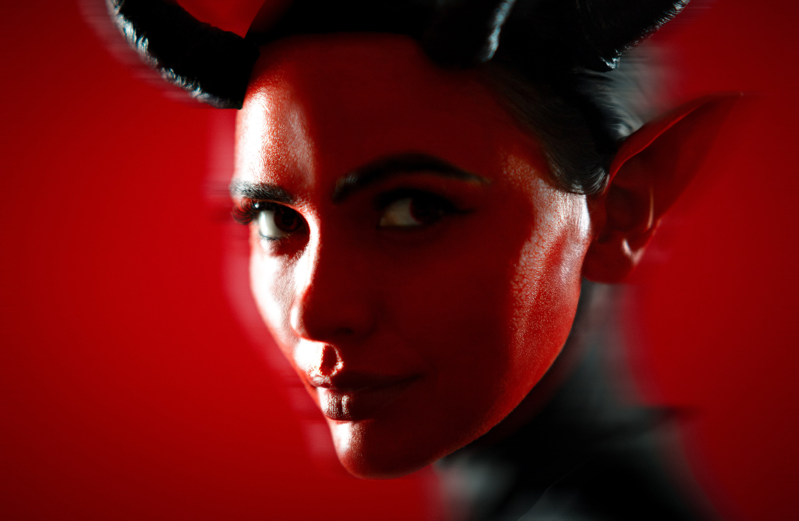 Авторский проект — Суккуб. Александр Атлес Фотограф